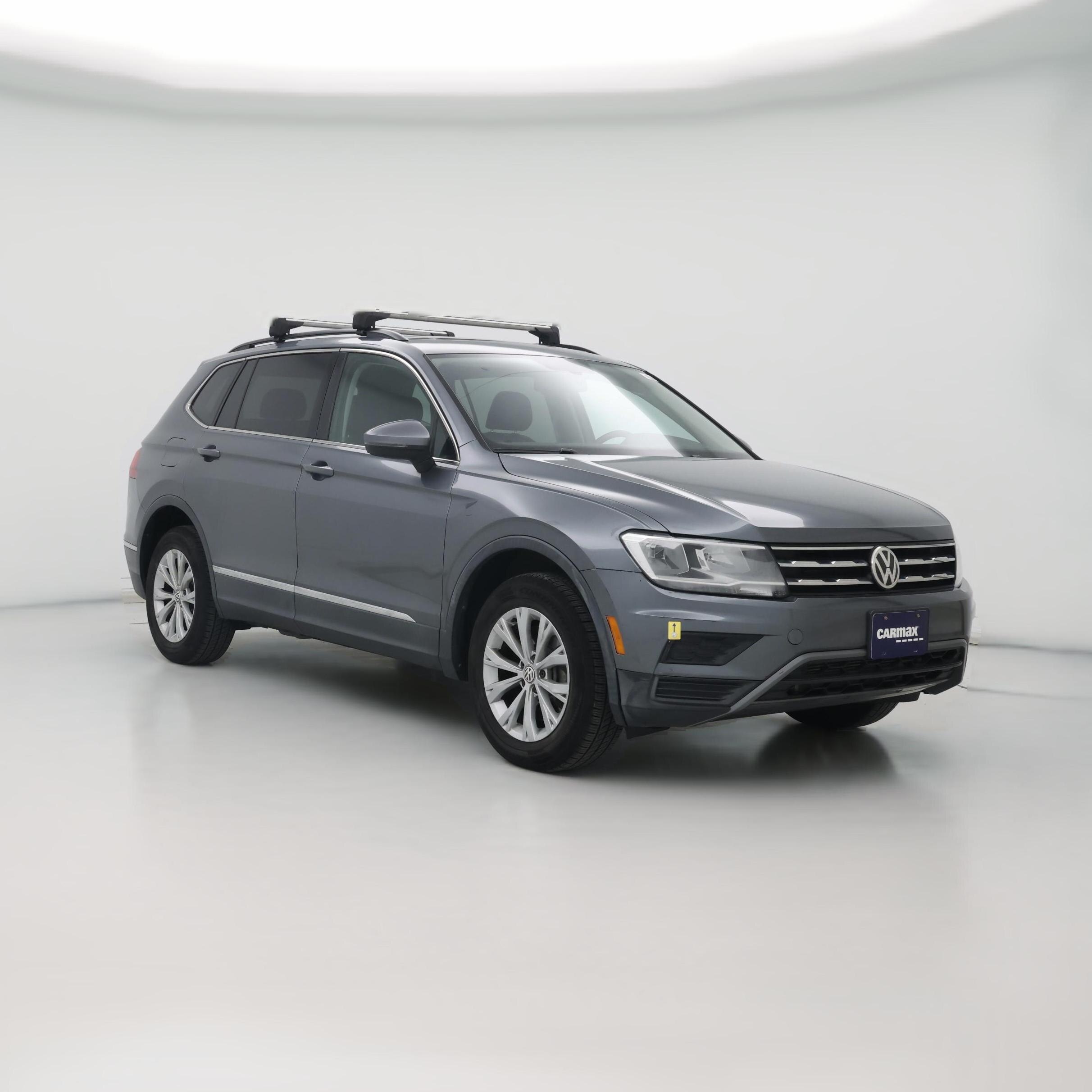 Thumbnail: 2018 Volkswagen Tiguan - 1
