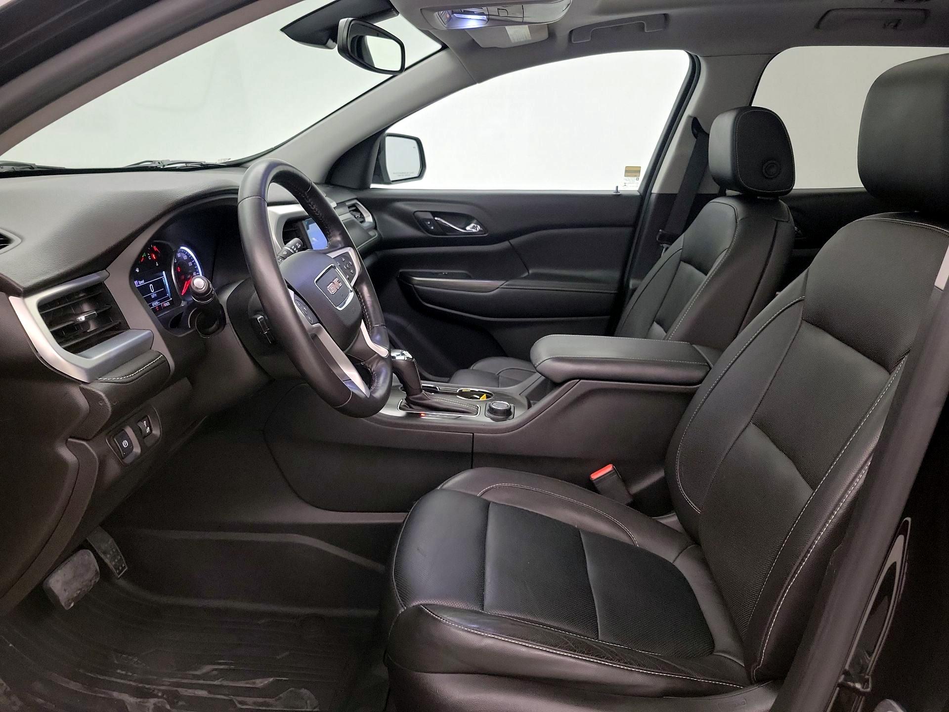 Thumbnail: 2017 GMC Acadia - 11