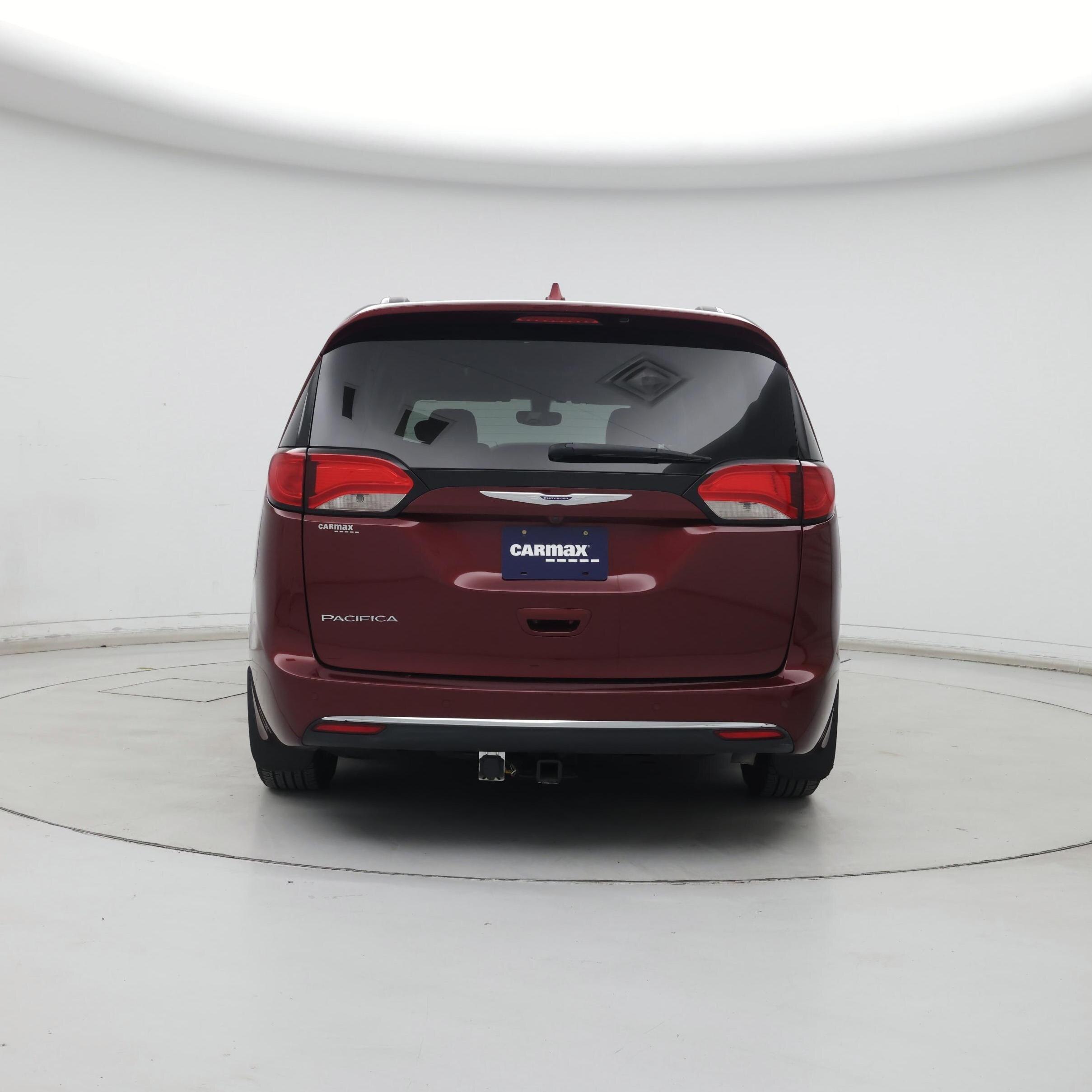 Thumbnail: 2019 Chrysler Pacifica - 6