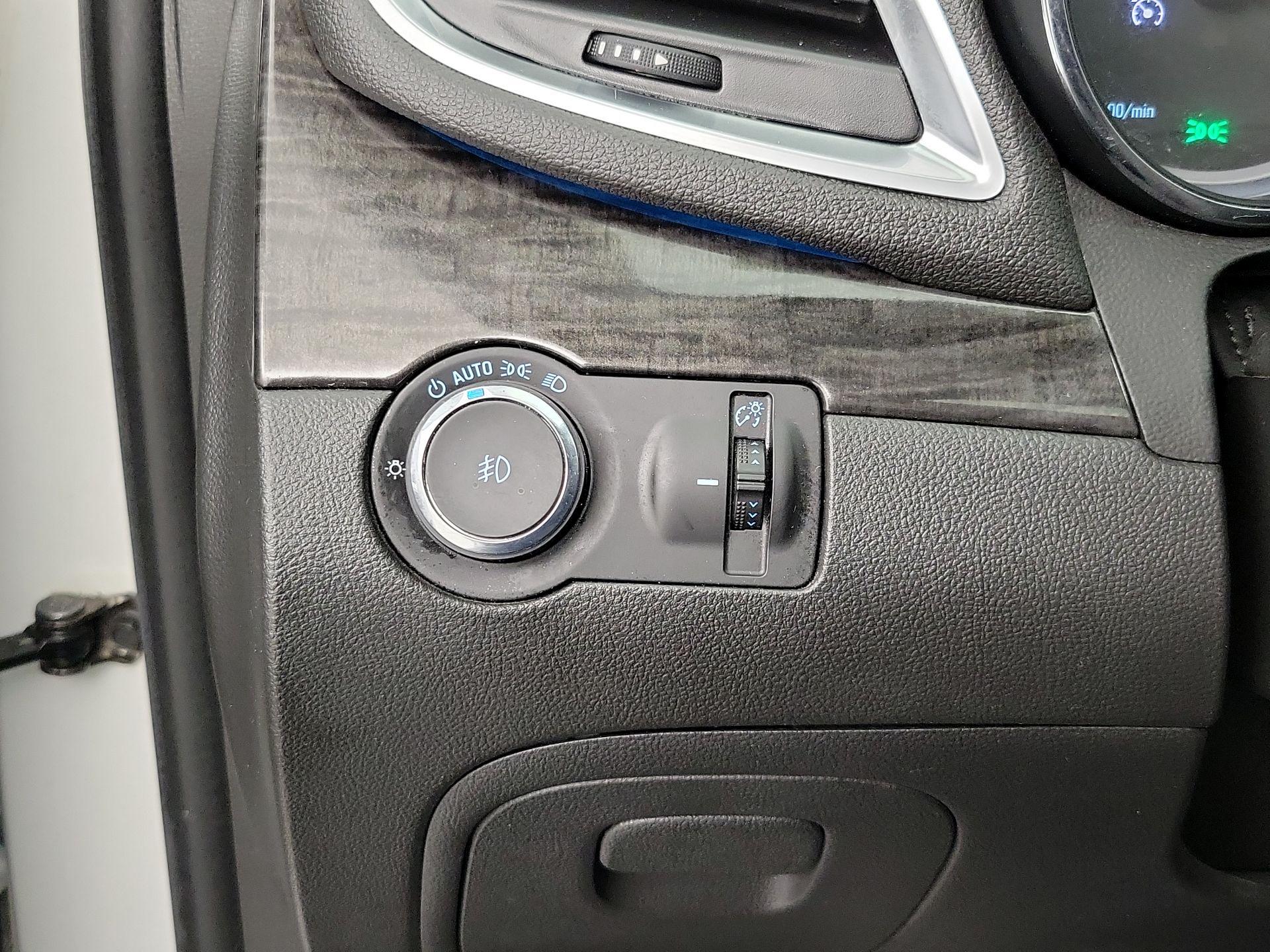 Thumbnail: 2016 Buick Encore - 13