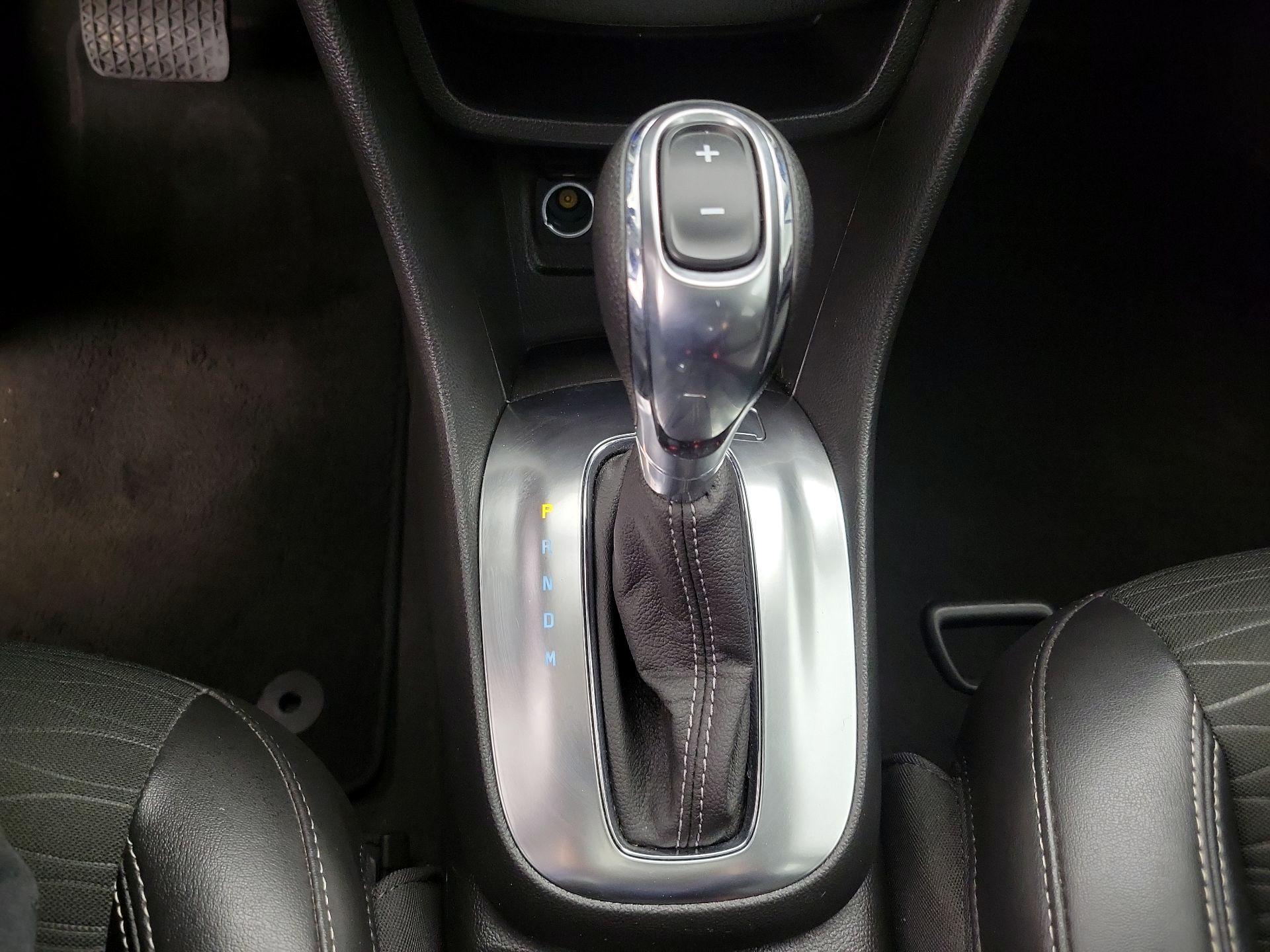 Thumbnail: 2016 Buick Encore - 17