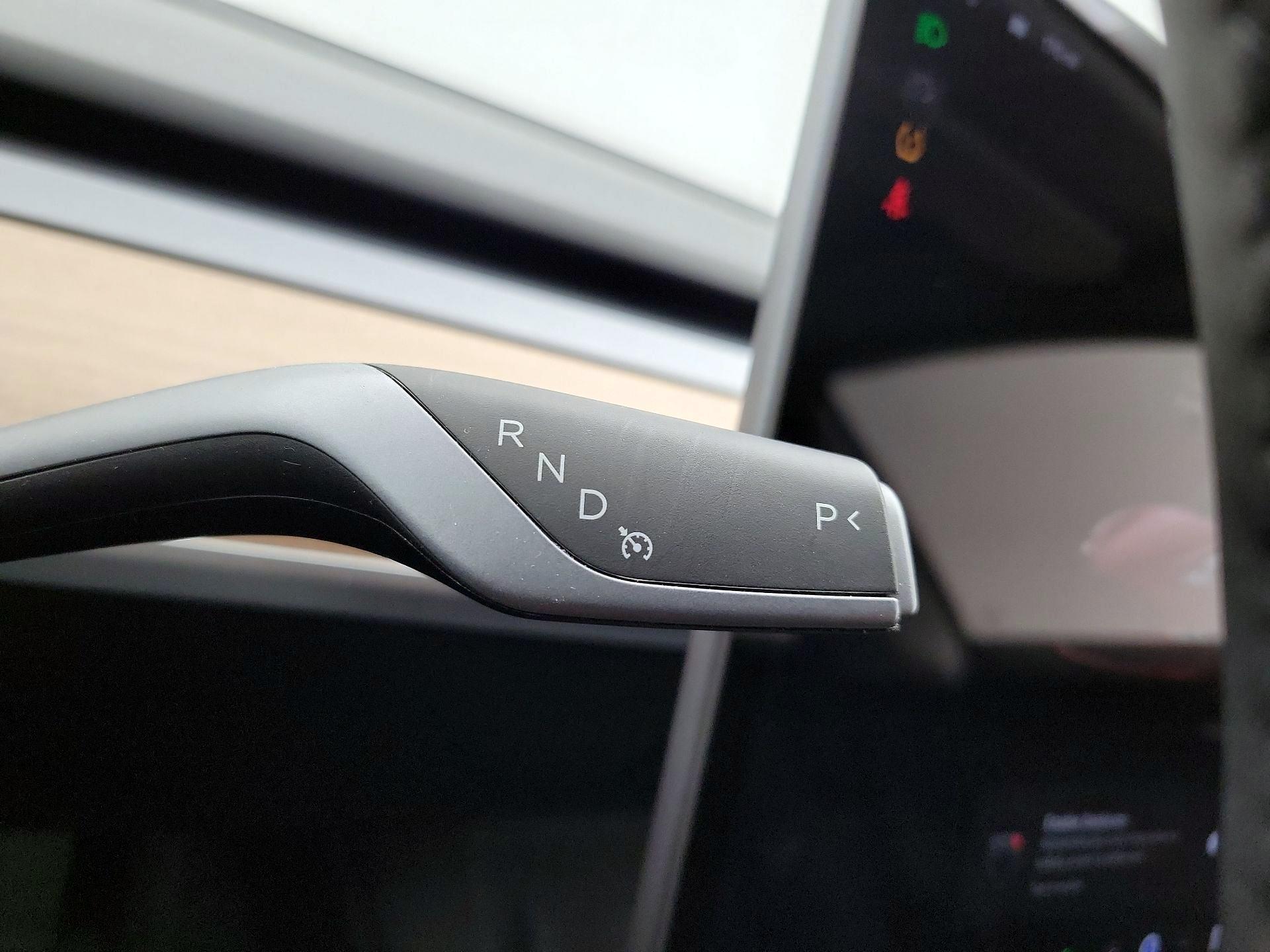 Thumbnail: 2023 Tesla Model 3 - 17