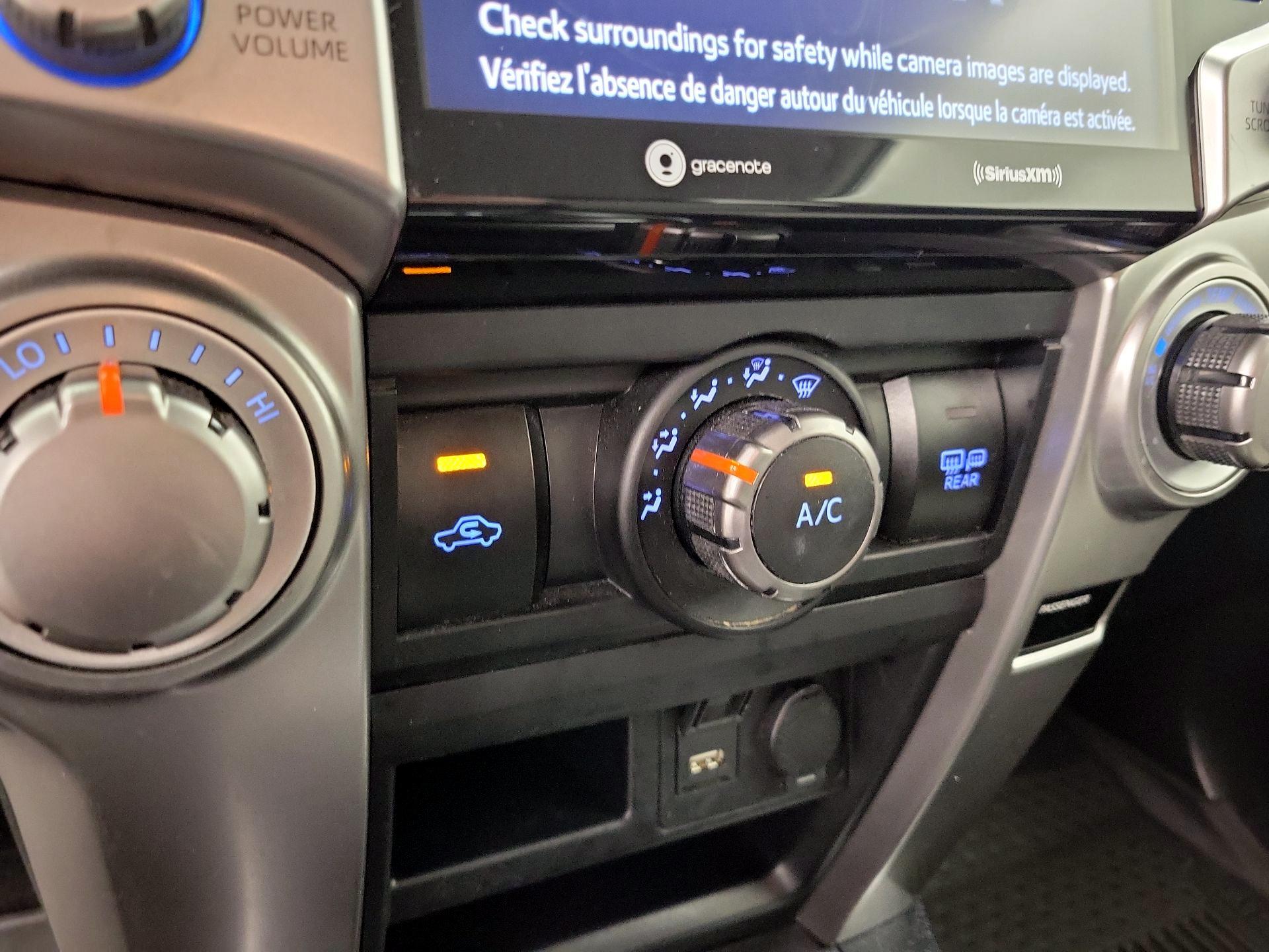 Thumbnail: 2020 Toyota 4Runner - 16