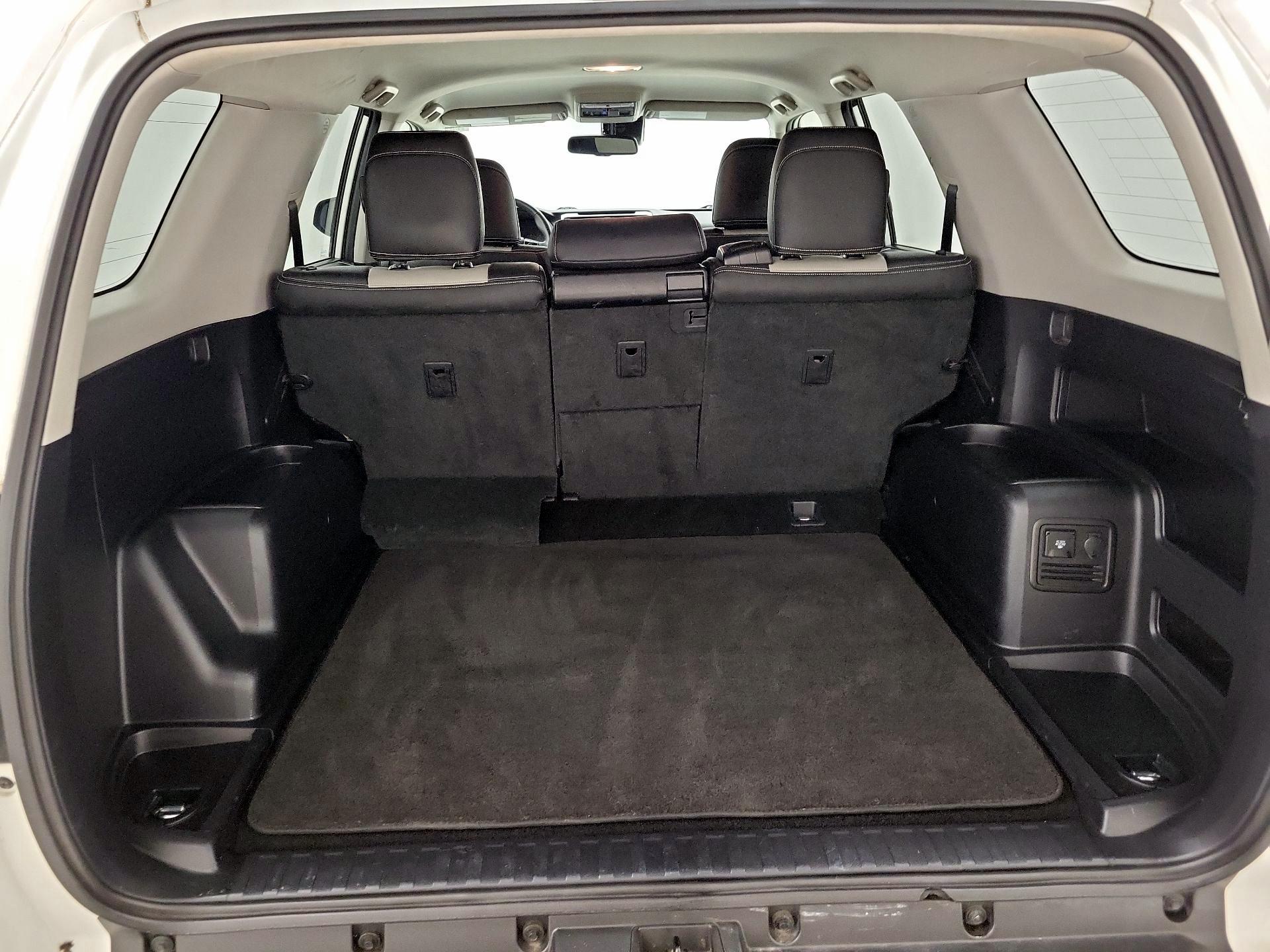 Thumbnail: 2020 Toyota 4Runner - 20