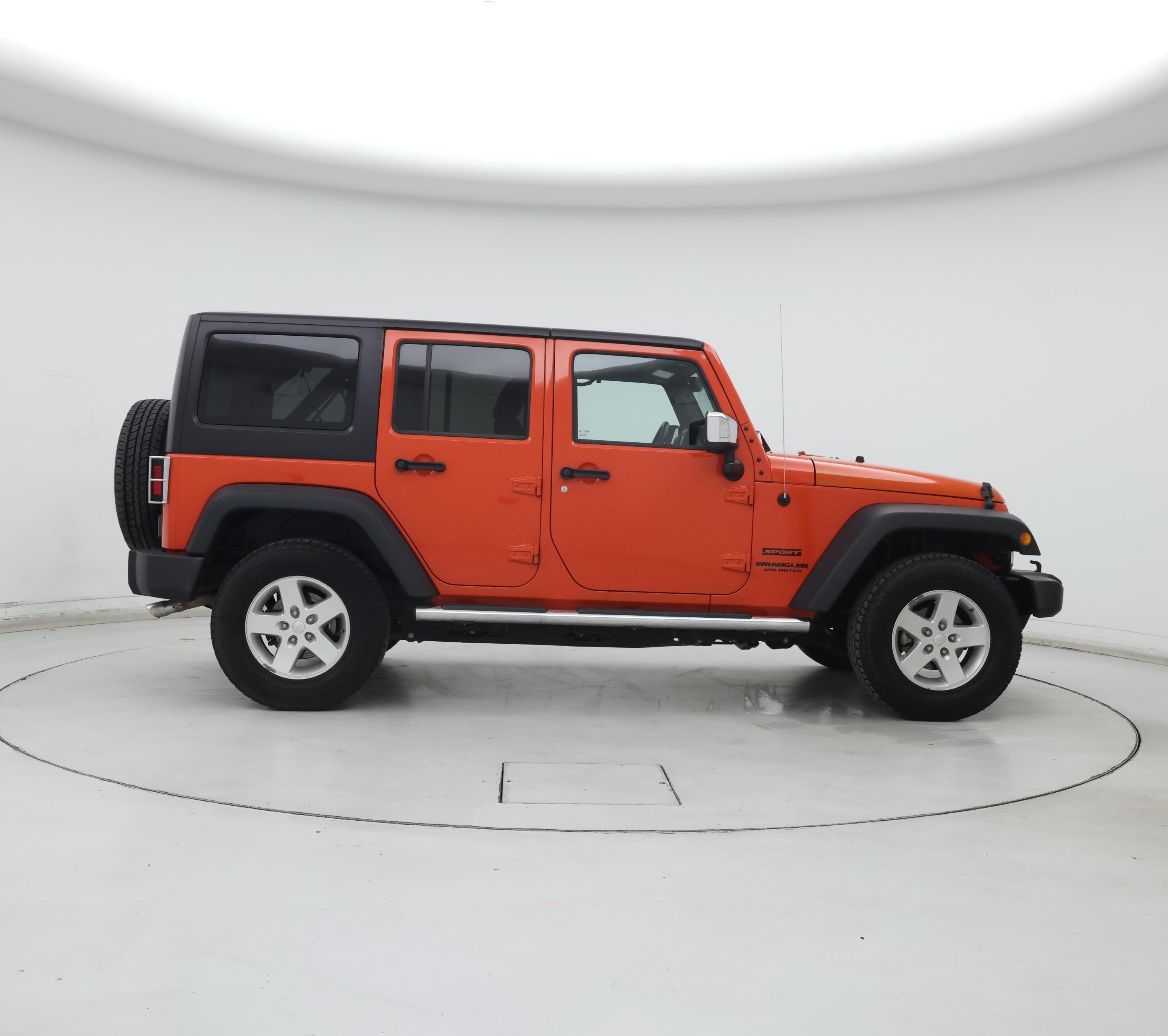 Thumbnail: 2015 Jeep Wrangler - 7