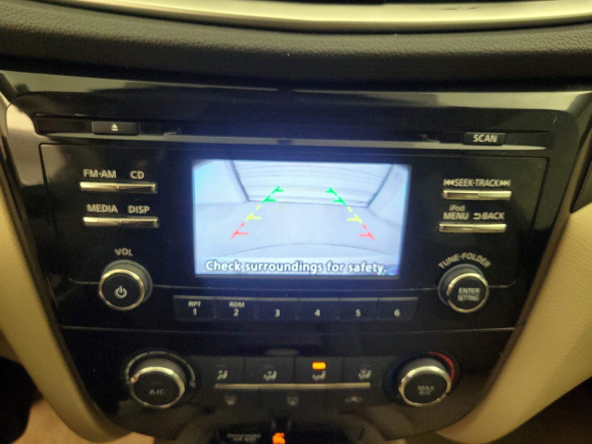 Thumbnail: 2014 Nissan Rogue - 14