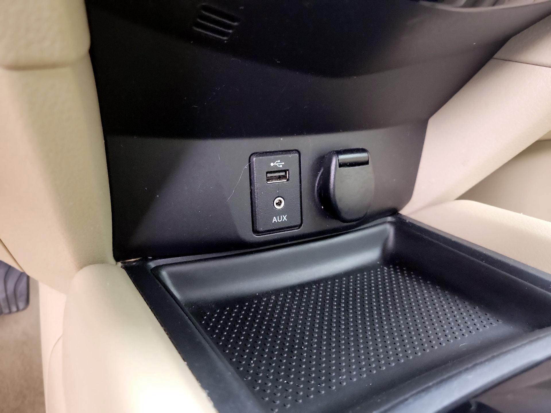 Thumbnail: 2014 Nissan Rogue - 18