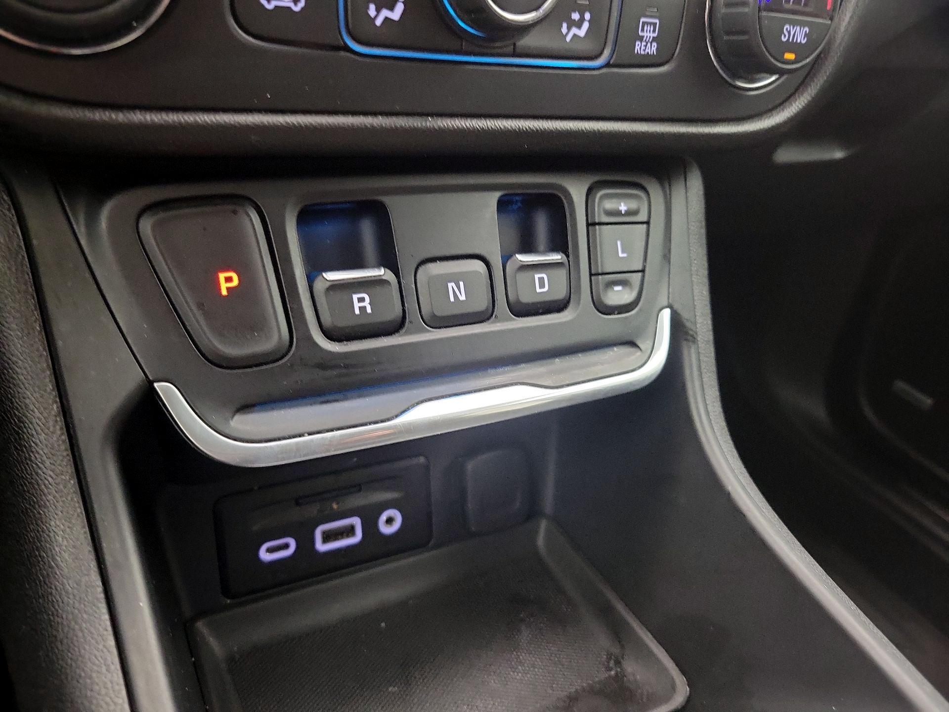 Thumbnail: 2020 GMC Terrain - 18