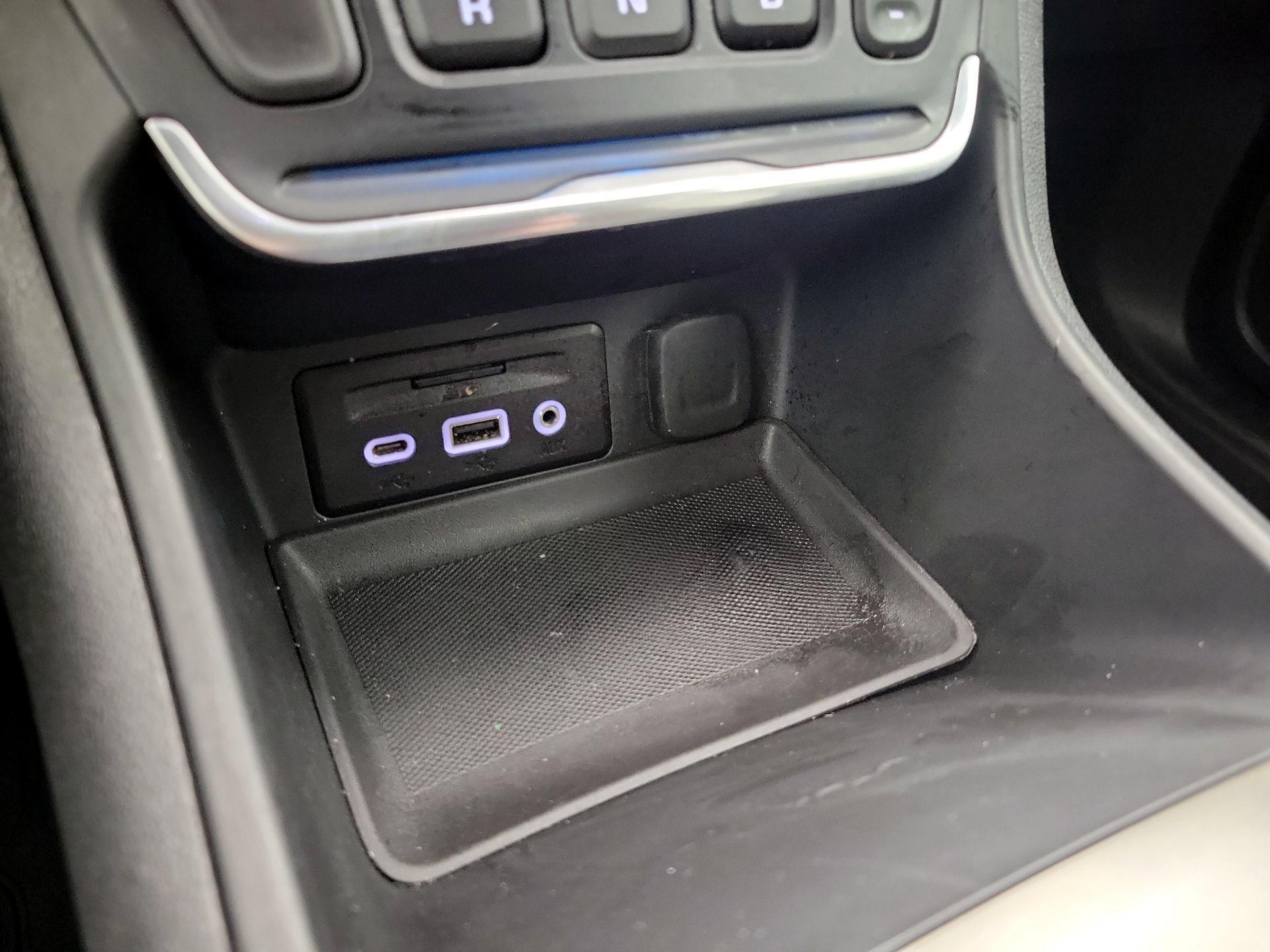 Thumbnail: 2020 GMC Terrain - 19