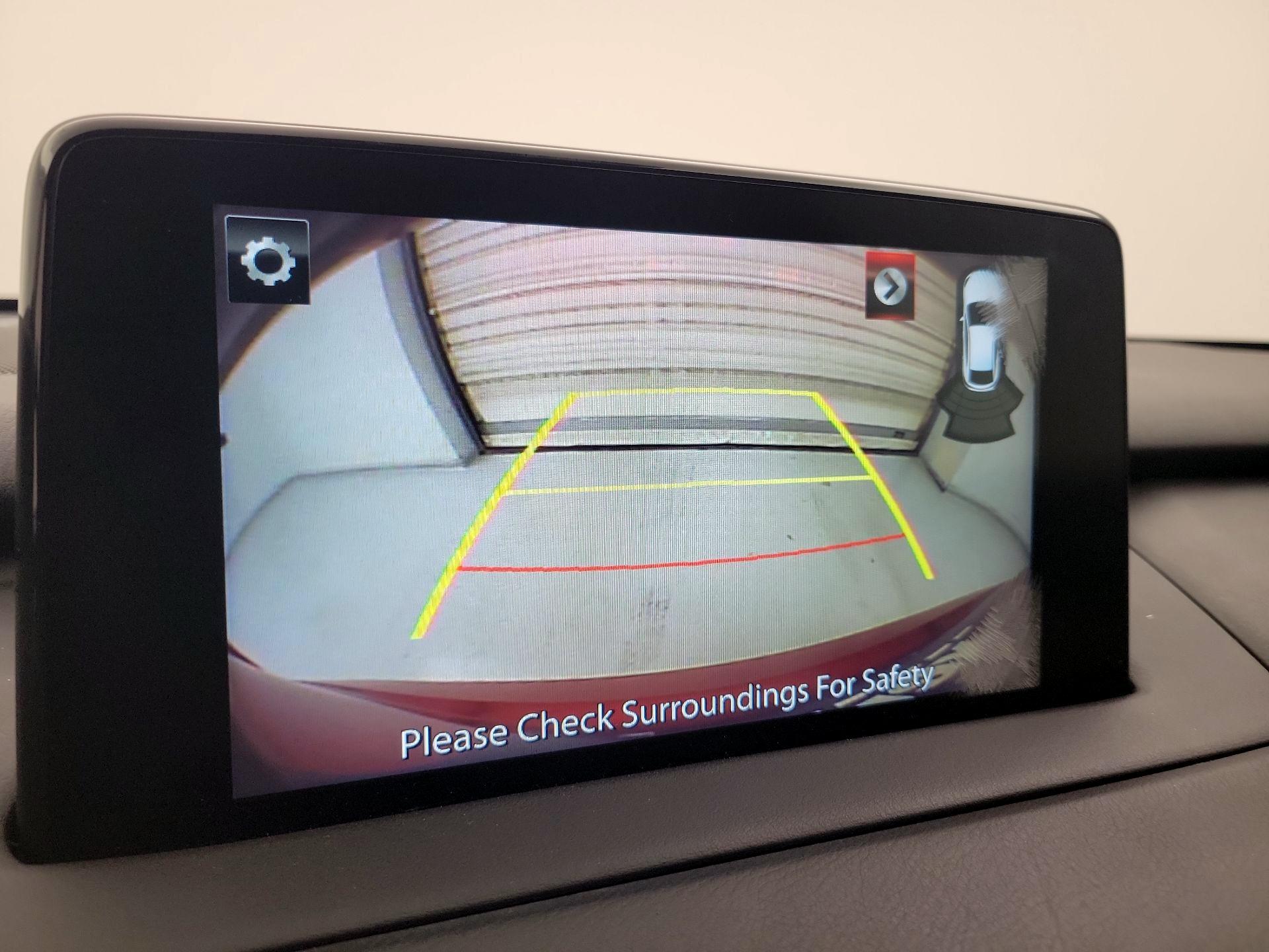 Thumbnail: 2017 Mazda CX-9 - 15