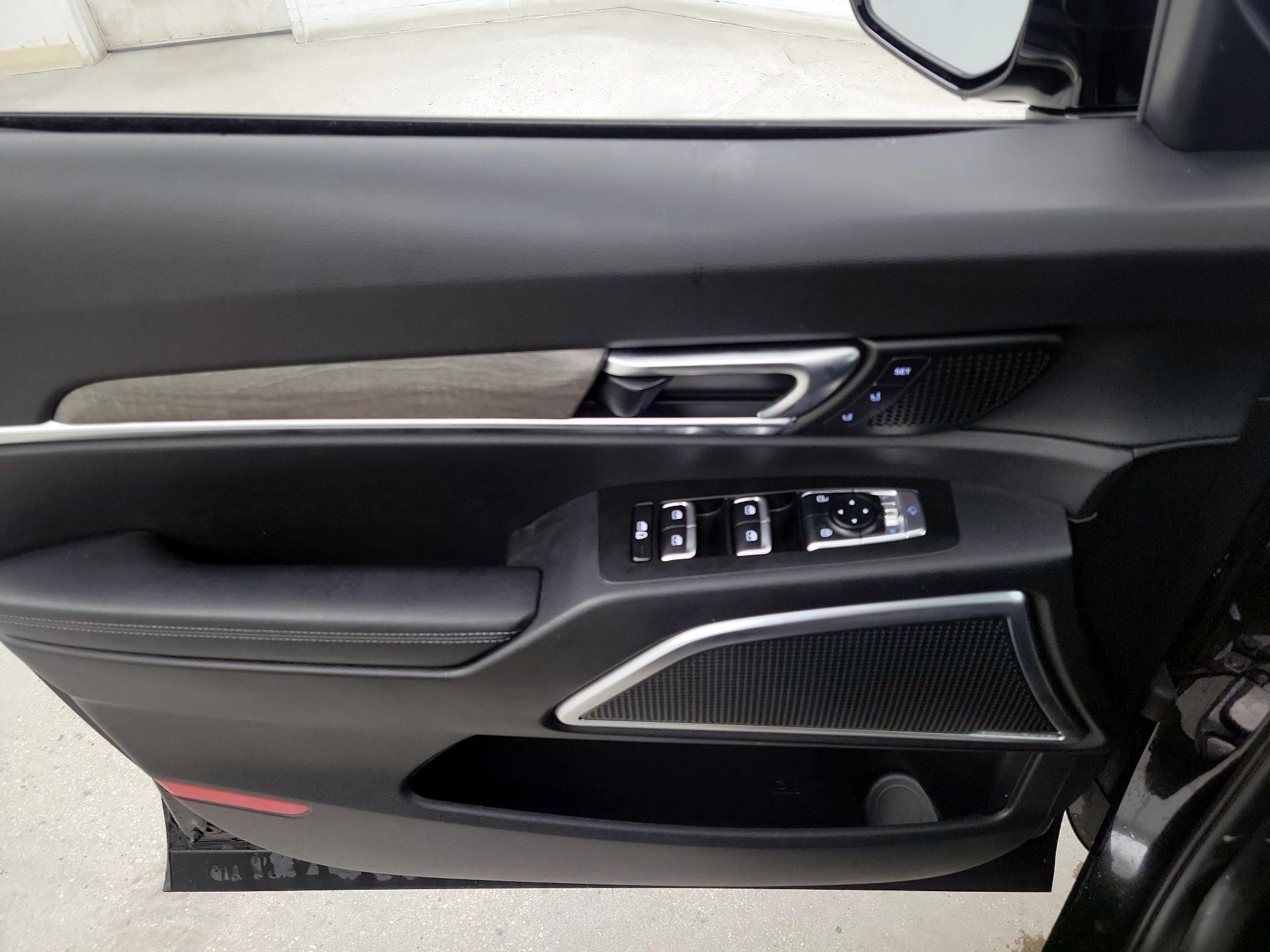 Thumbnail: 2021 Kia Telluride - 12