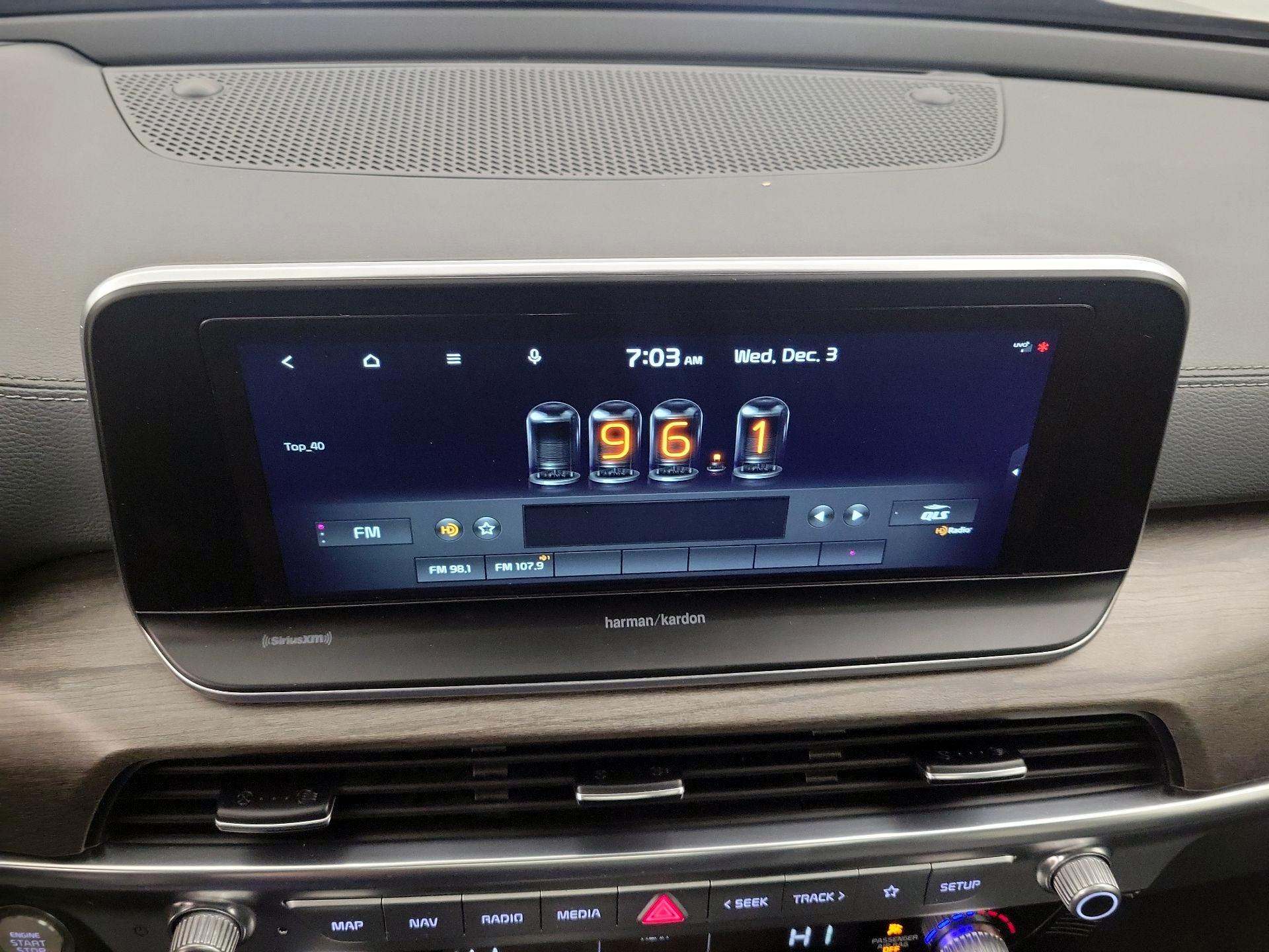 Thumbnail: 2021 Kia Telluride - 16