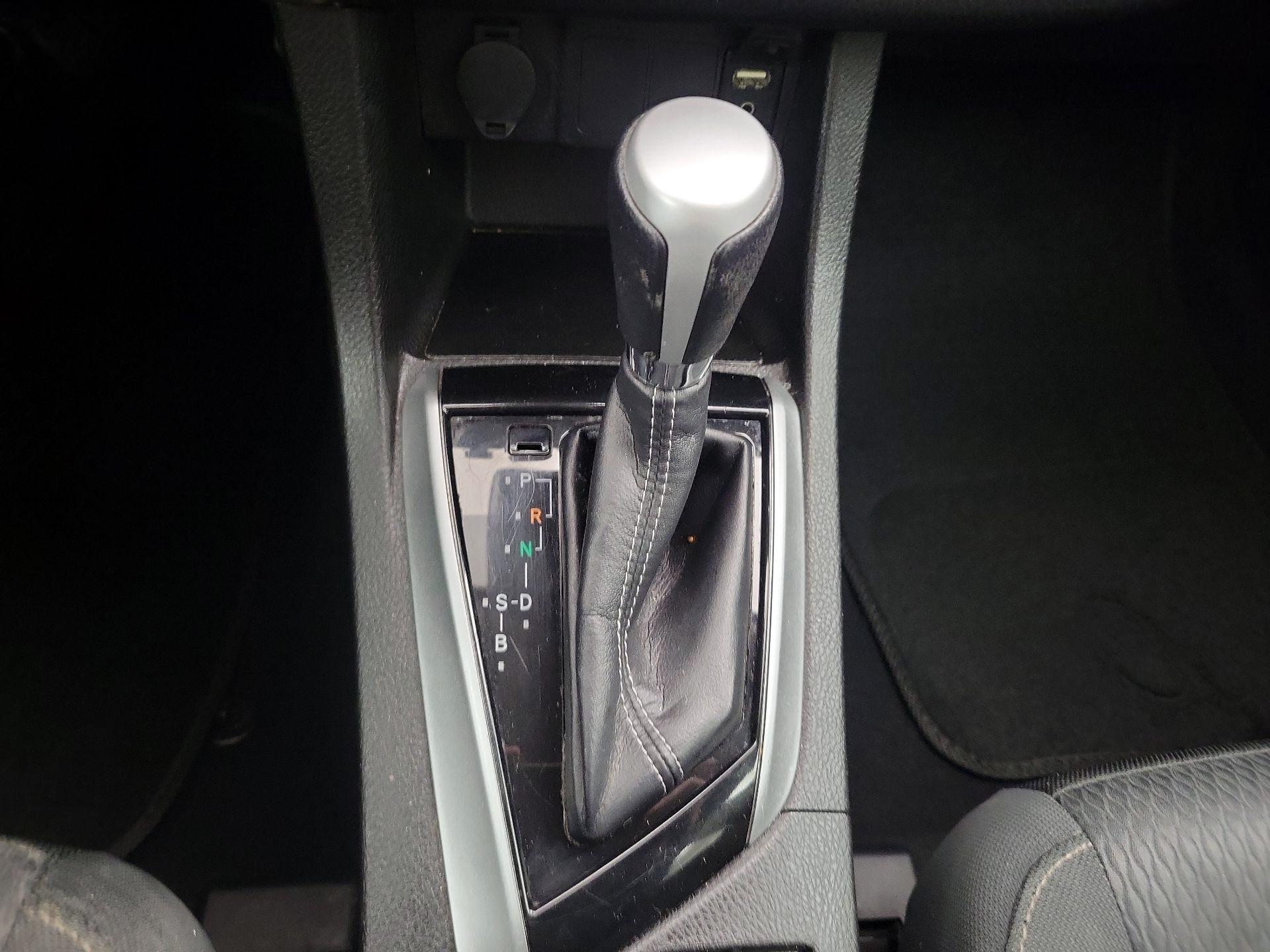 Thumbnail: 2017 Toyota Corolla - 17