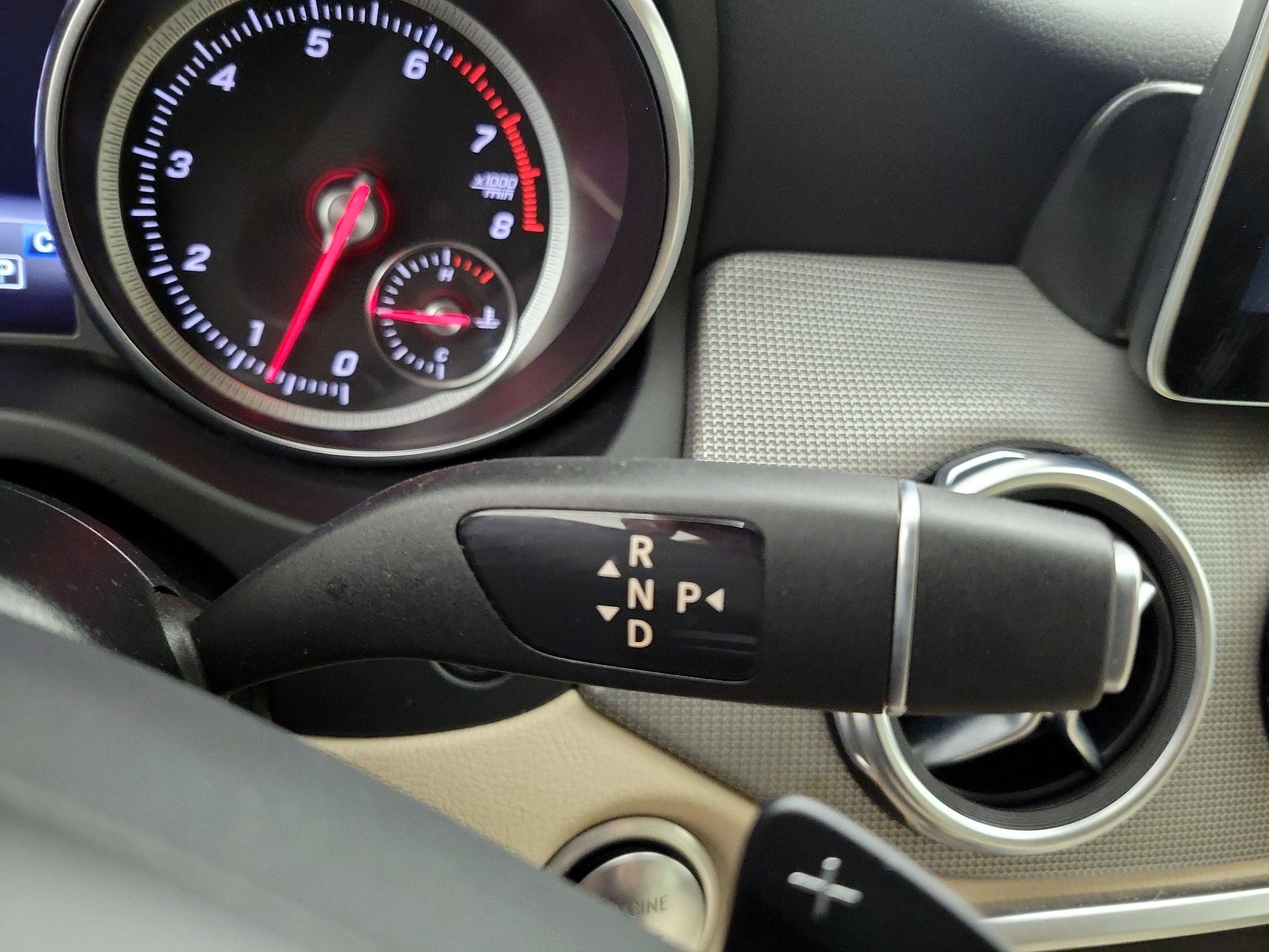 Thumbnail: 2018 Mercedes-Benz GLA - 17