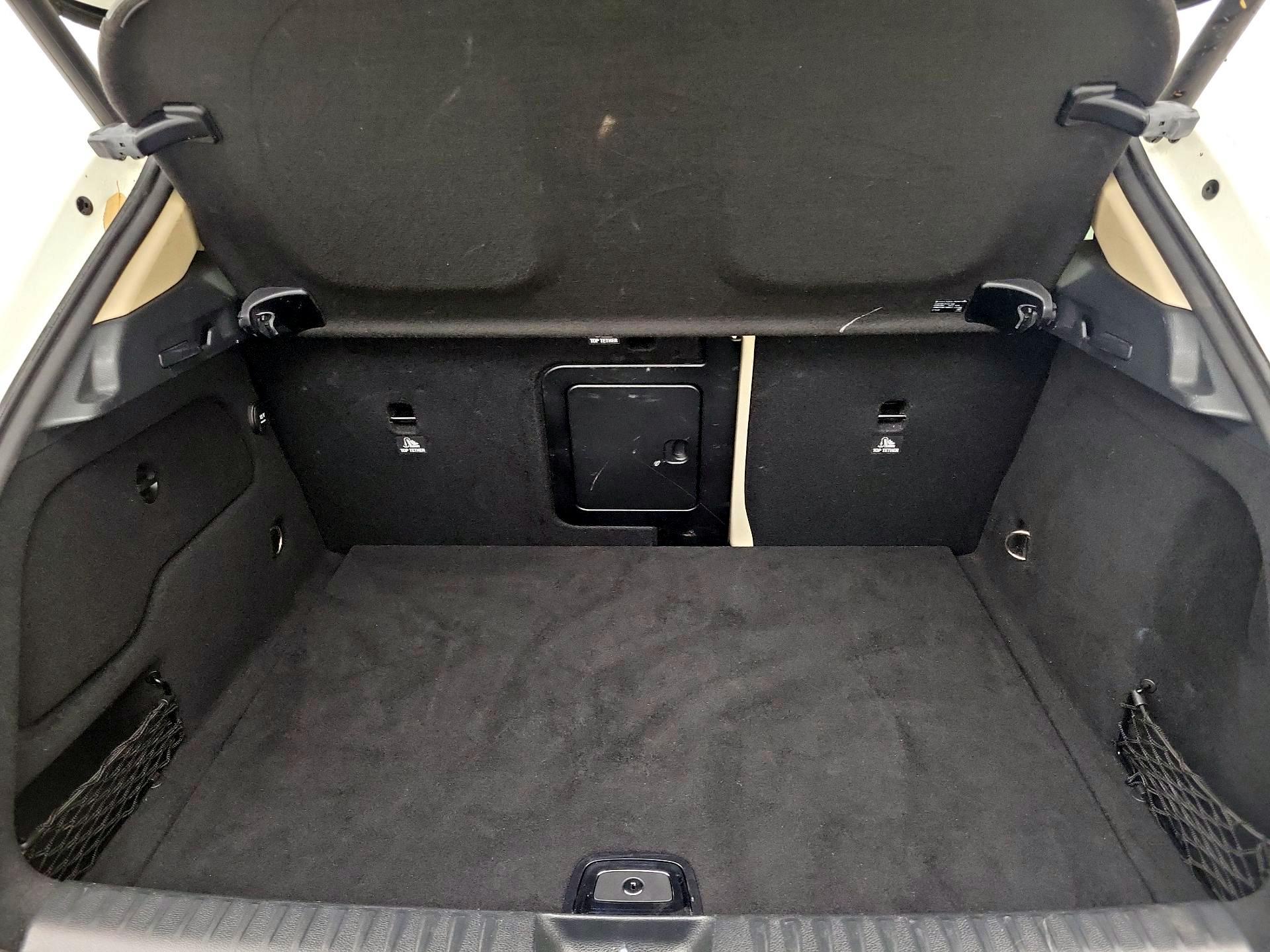 Thumbnail: 2018 Mercedes-Benz GLA - 20