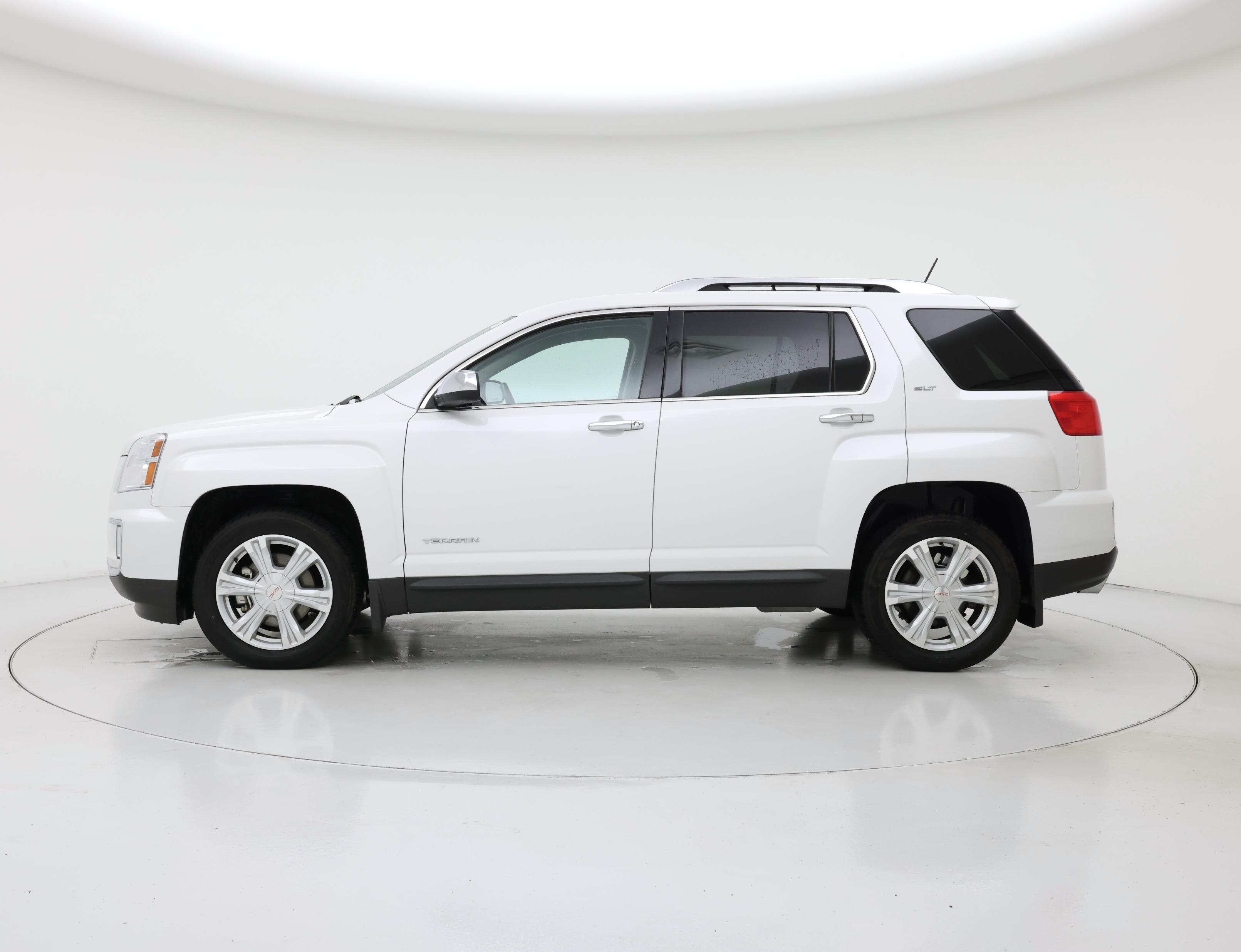 Thumbnail: 2017 GMC Terrain - 3