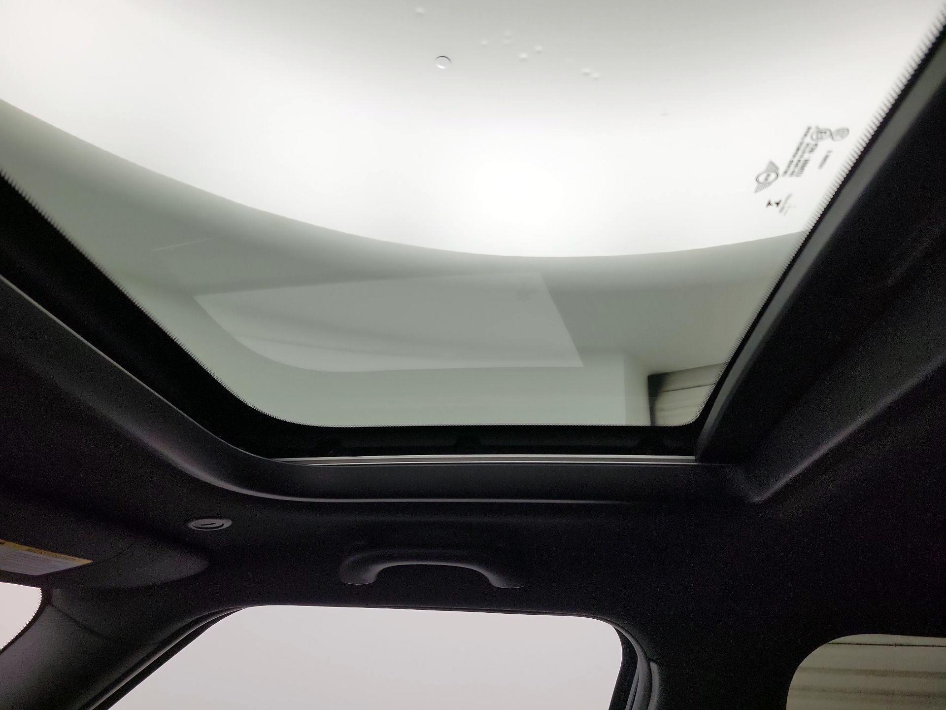 Thumbnail: 2017 MINI Cooper Clubman - 20