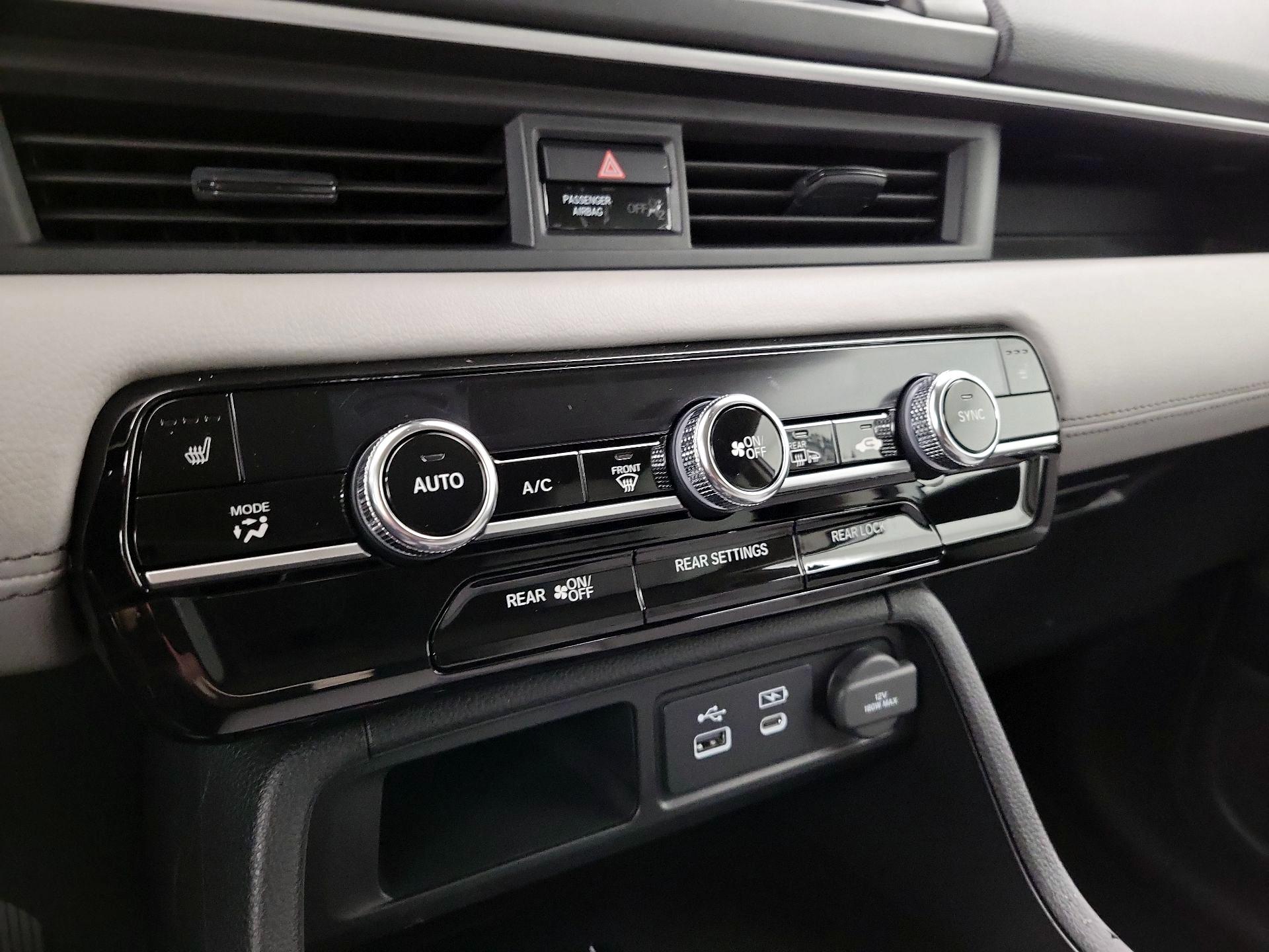 Thumbnail: 2025 Honda Pilot - 16