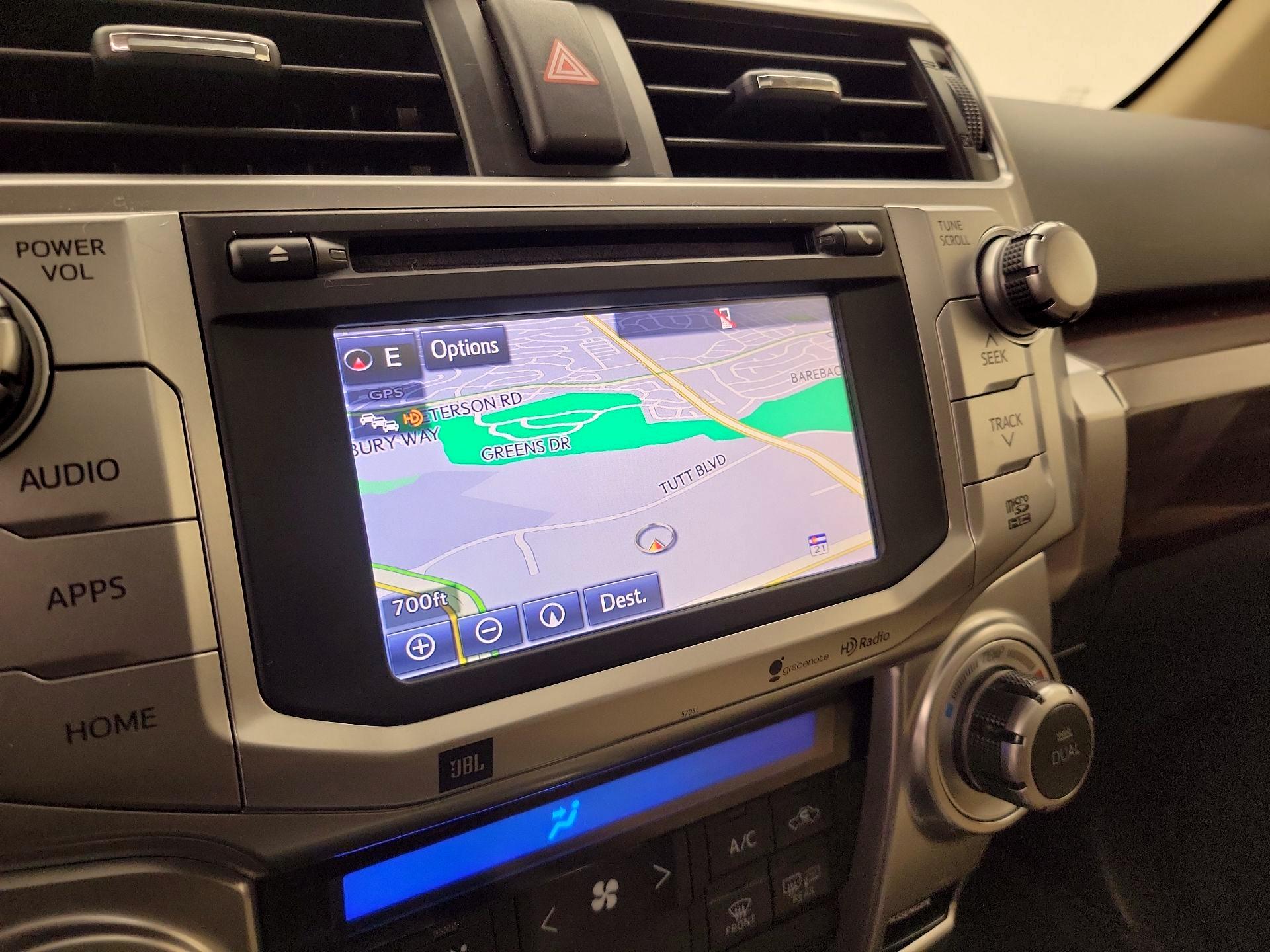 Thumbnail: 2015 Toyota 4Runner - 14