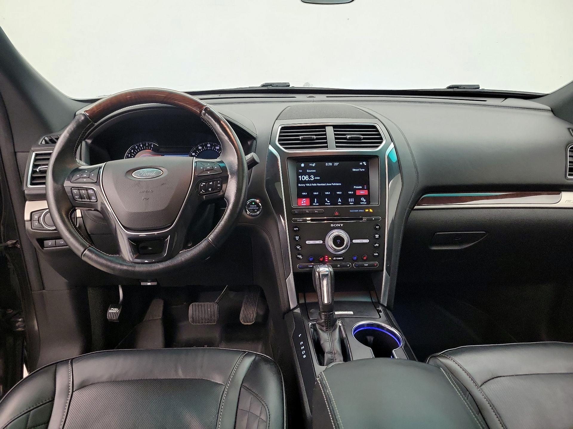 Thumbnail: 2017 Ford Explorer - 9