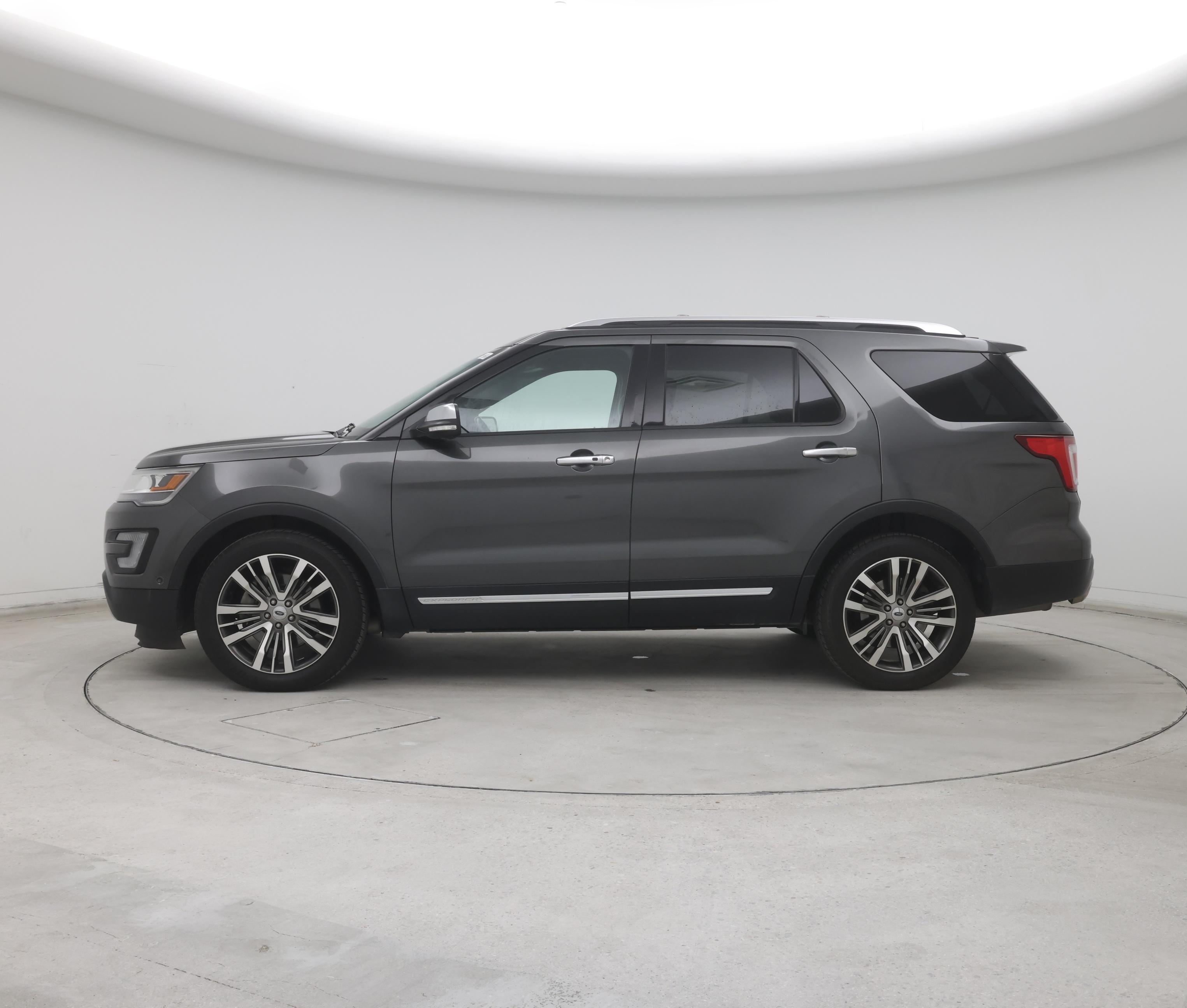 Thumbnail: 2017 Ford Explorer - 3