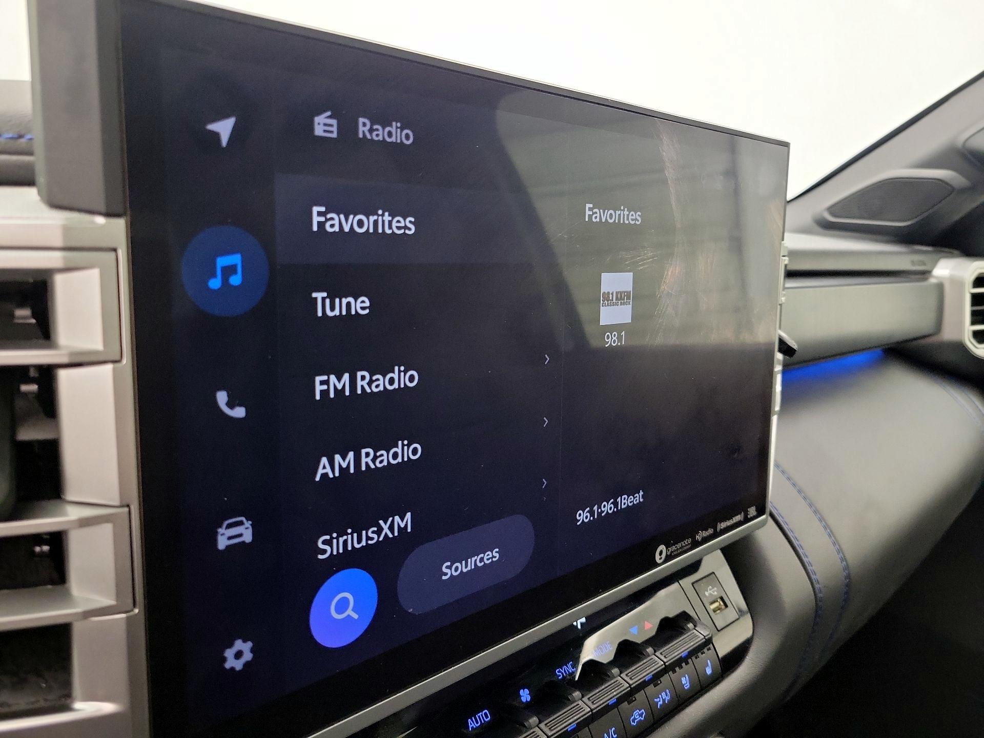 Thumbnail: 2024 Toyota Tundra - 15