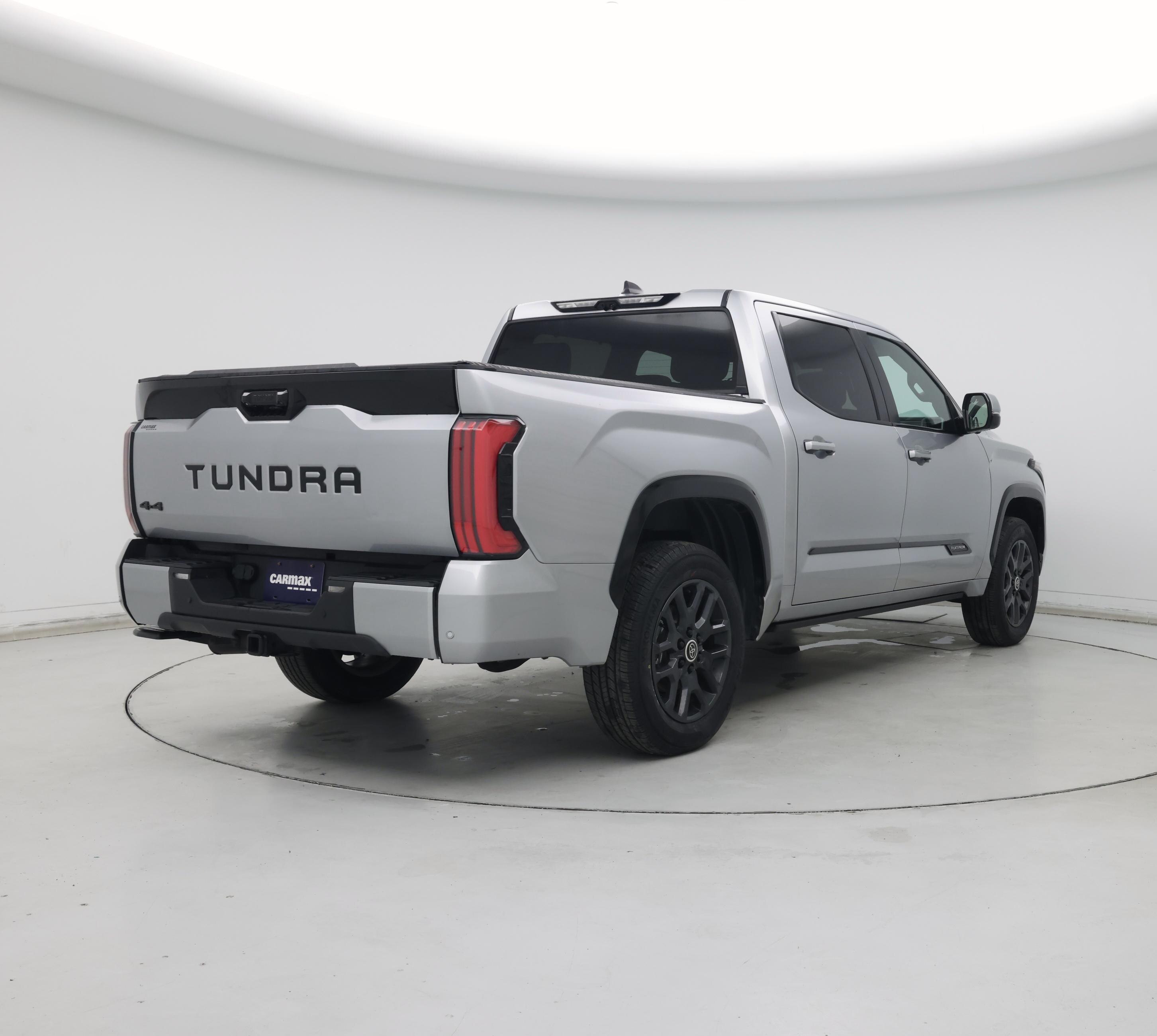 Thumbnail: 2024 Toyota Tundra - 8