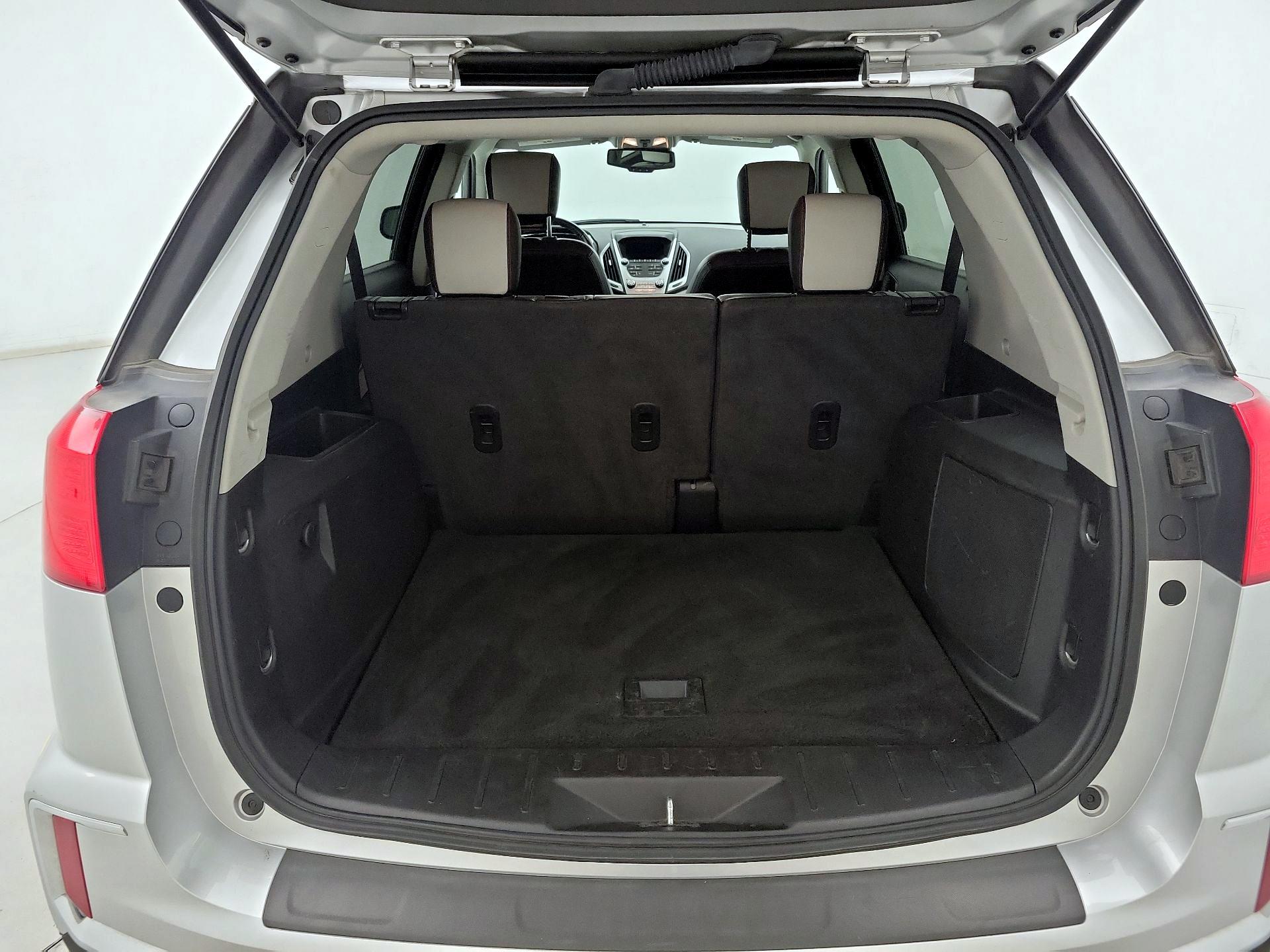 Thumbnail: 2017 GMC Terrain - 20