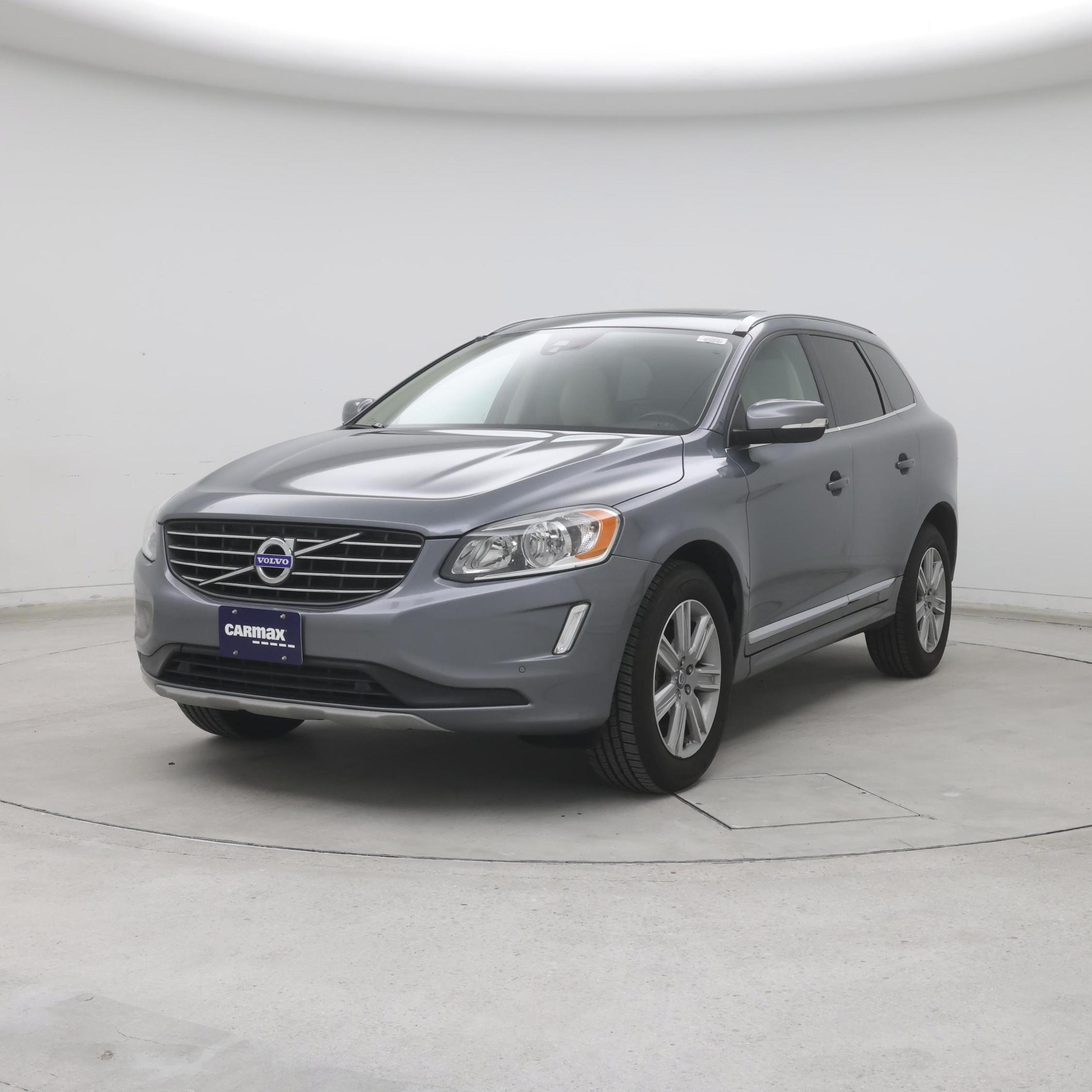 Thumbnail: 2016 Volvo XC60 - 4
