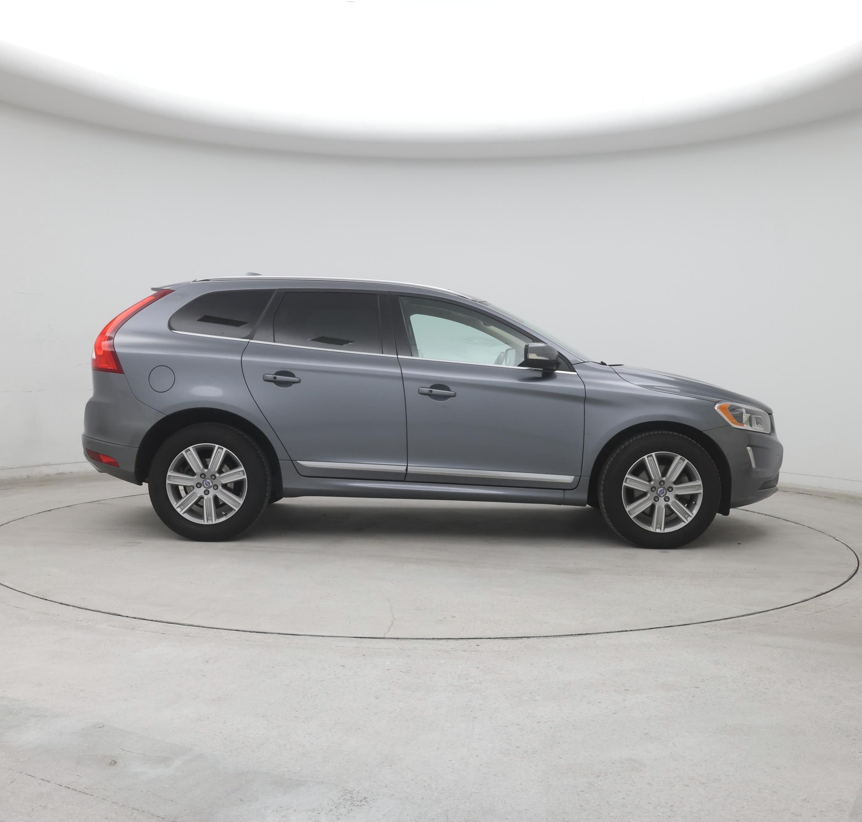 Thumbnail: 2016 Volvo XC60 - 7
