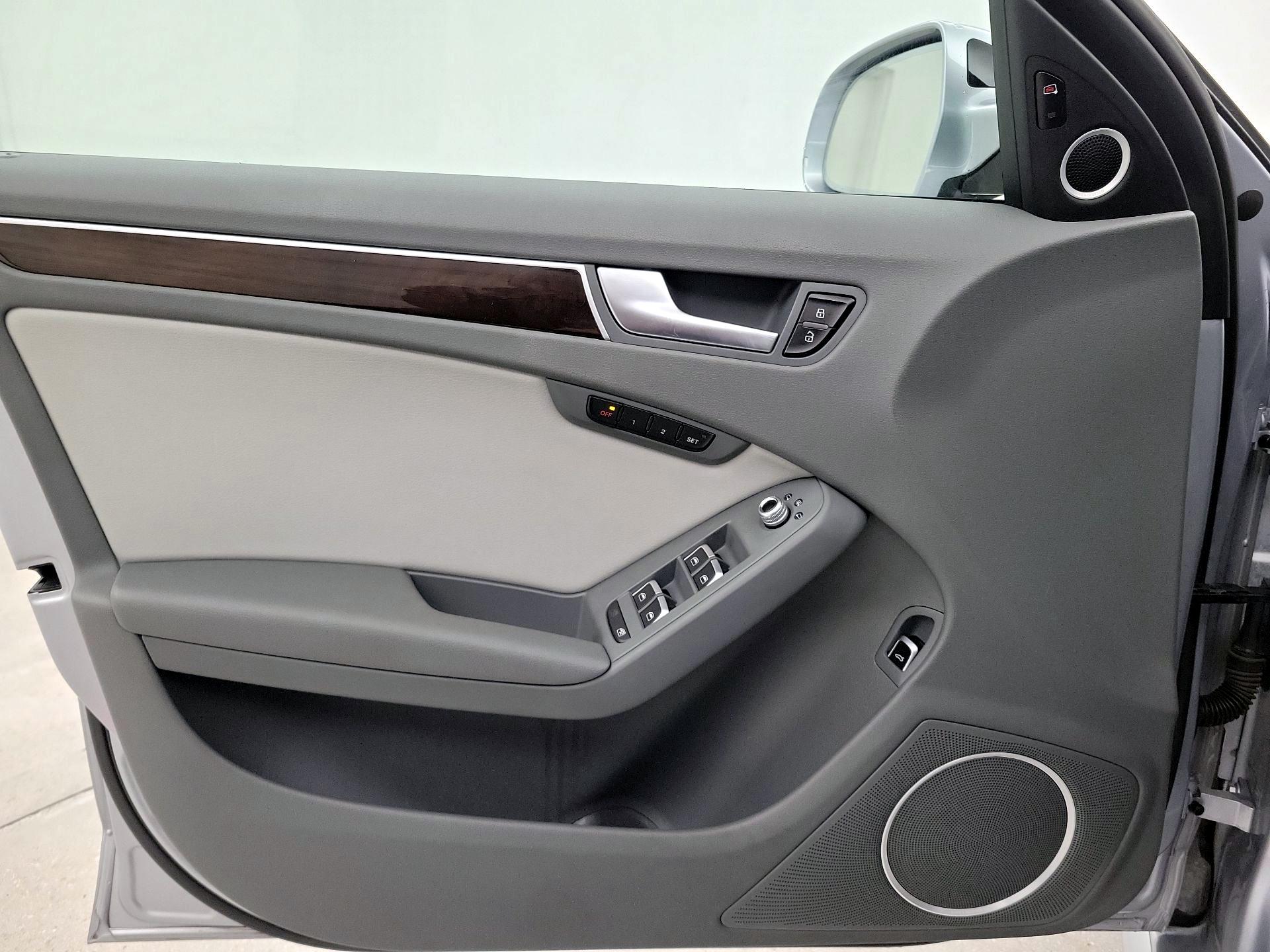 Thumbnail: 2016 Audi A4 - 12