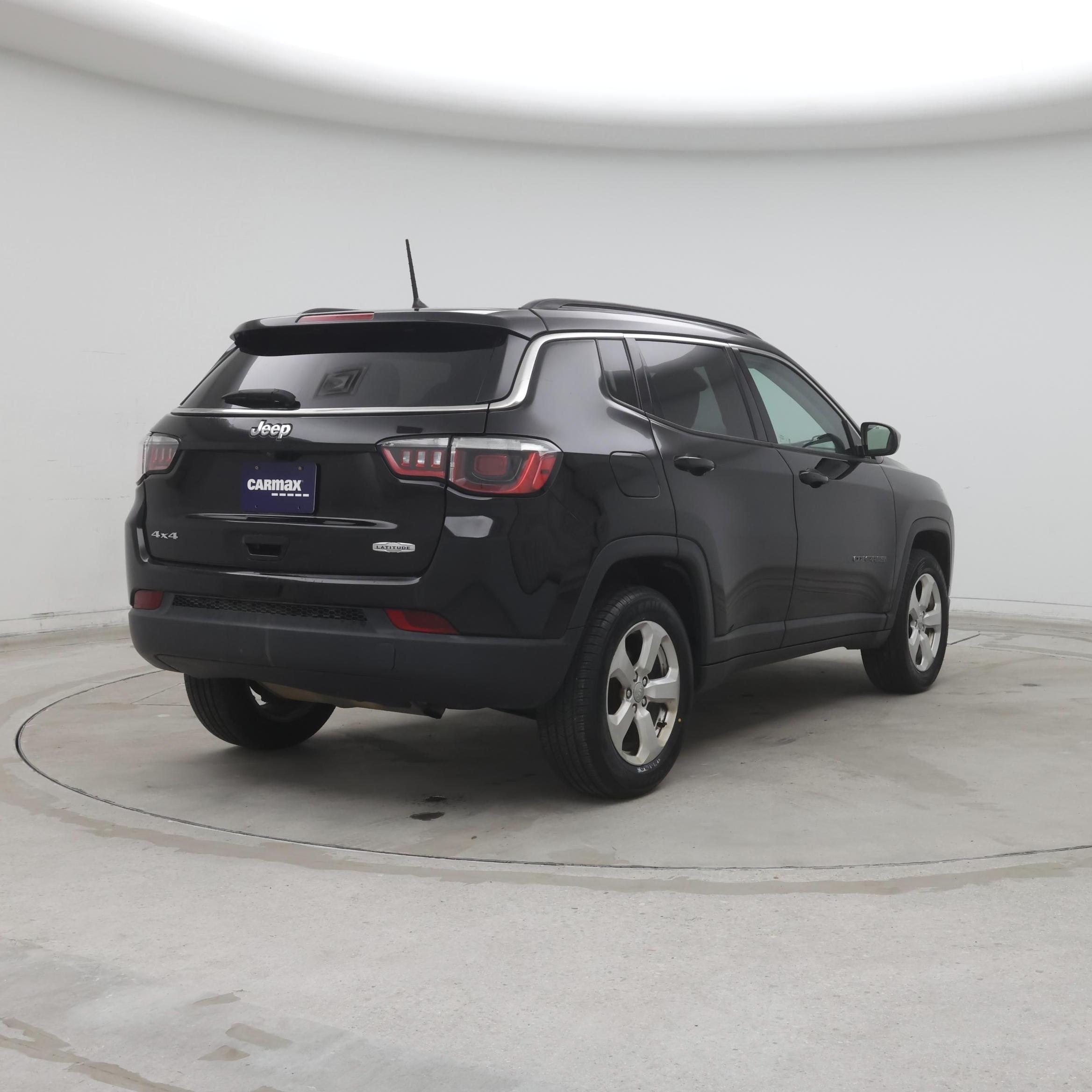 Thumbnail: 2018 Jeep Compass - 8