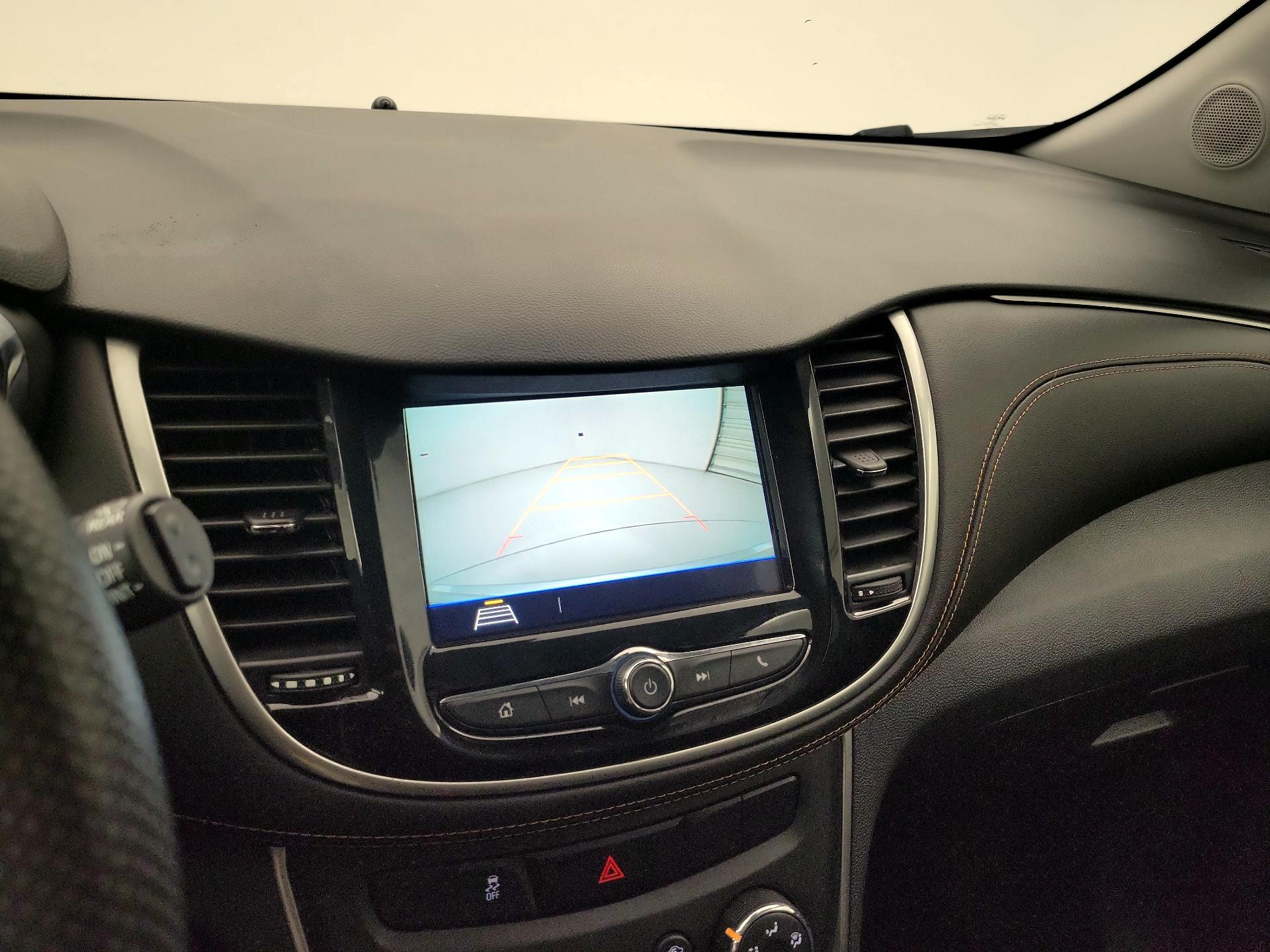 Thumbnail: 2018 Chevrolet Trax - 14