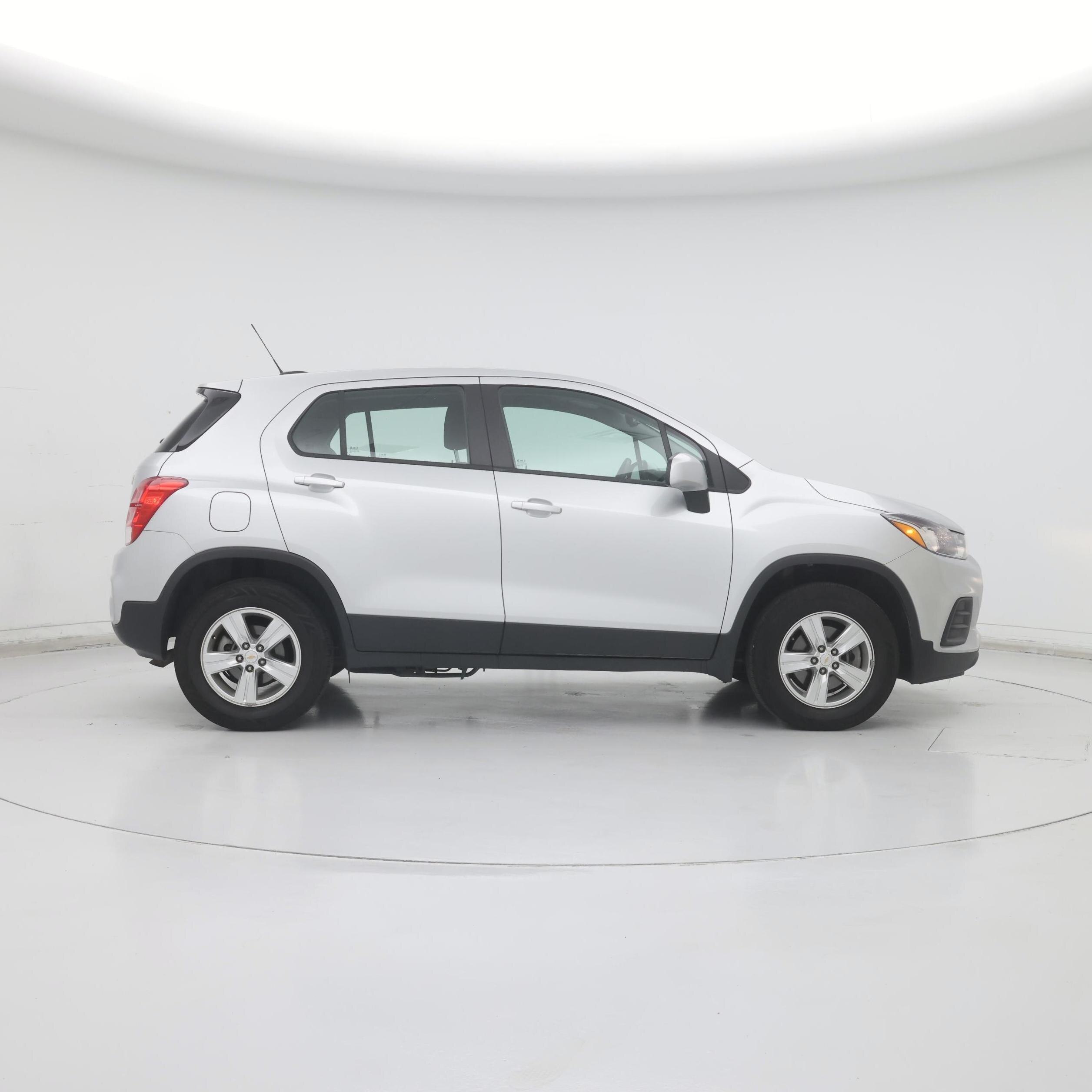 Thumbnail: 2018 Chevrolet Trax - 7