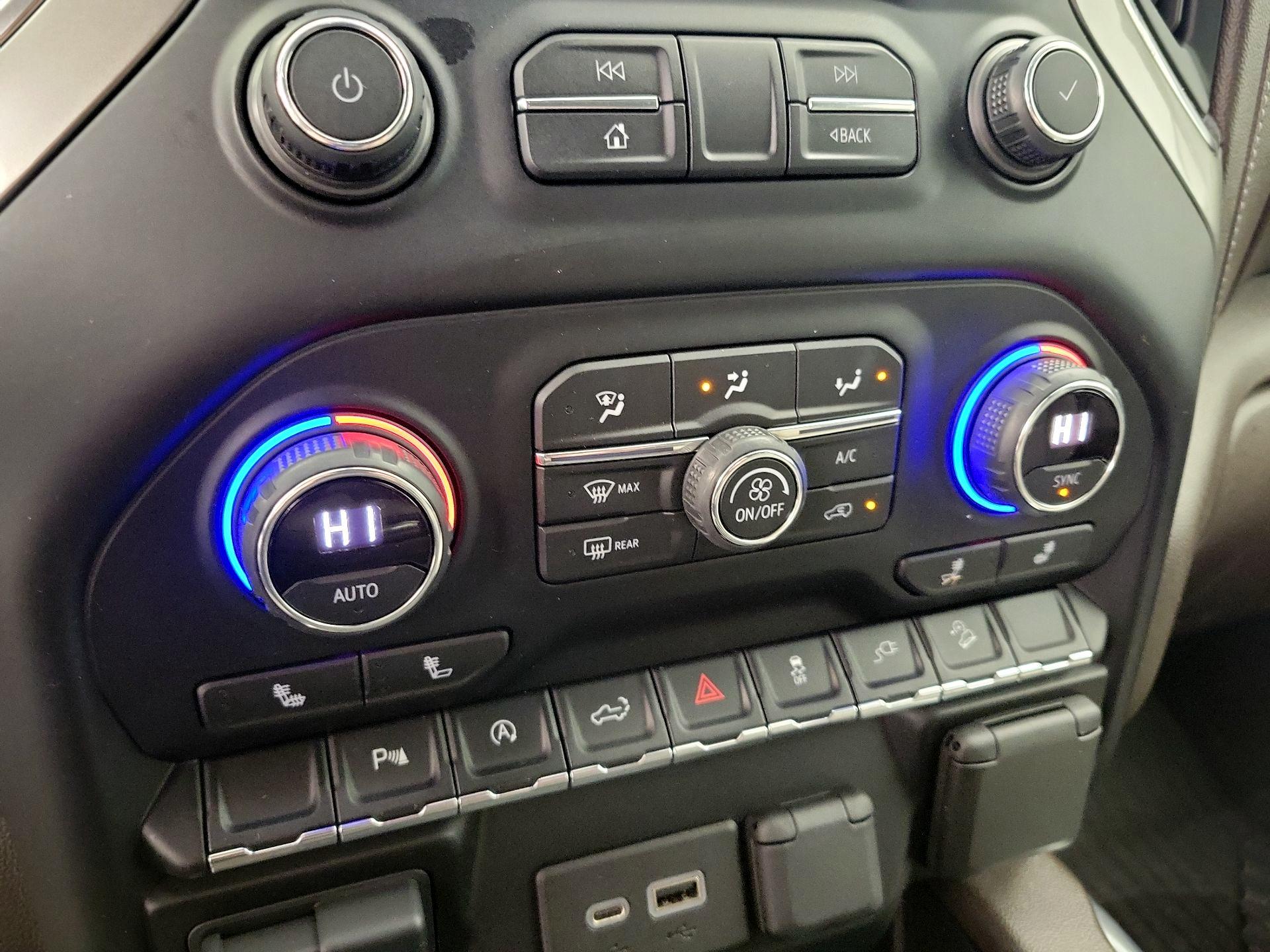 Thumbnail: 2021 Chevrolet Silverado 1500 - 16