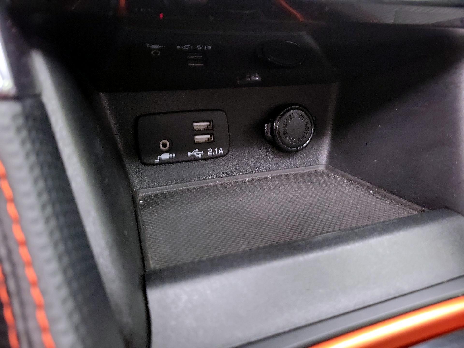 Thumbnail: 2020 Subaru Forester - 18