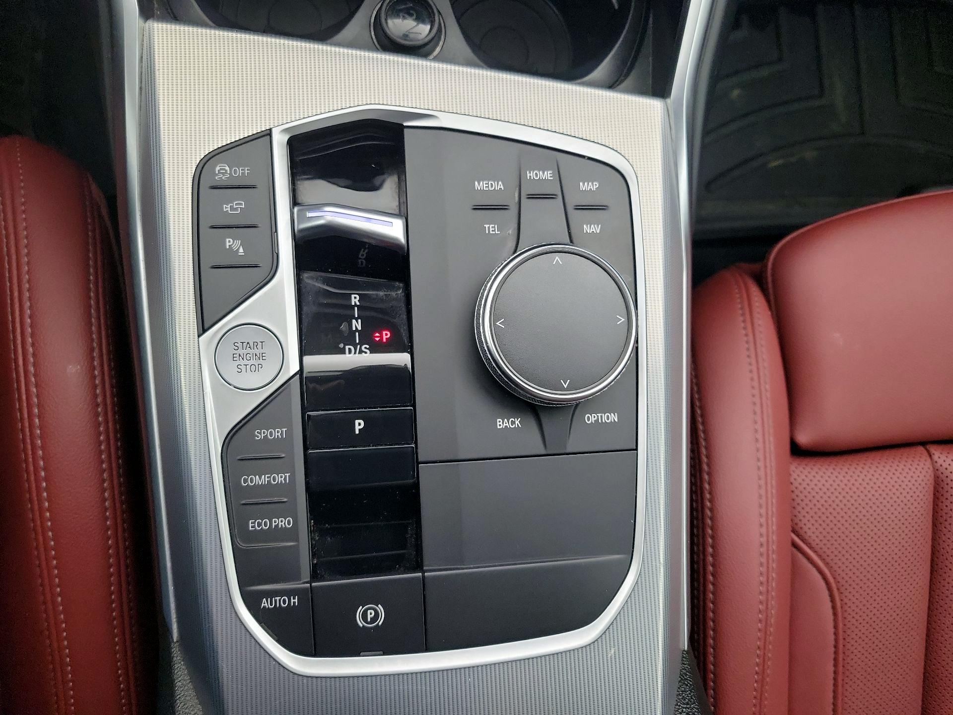 Thumbnail: 2024 BMW 3 Series - 18