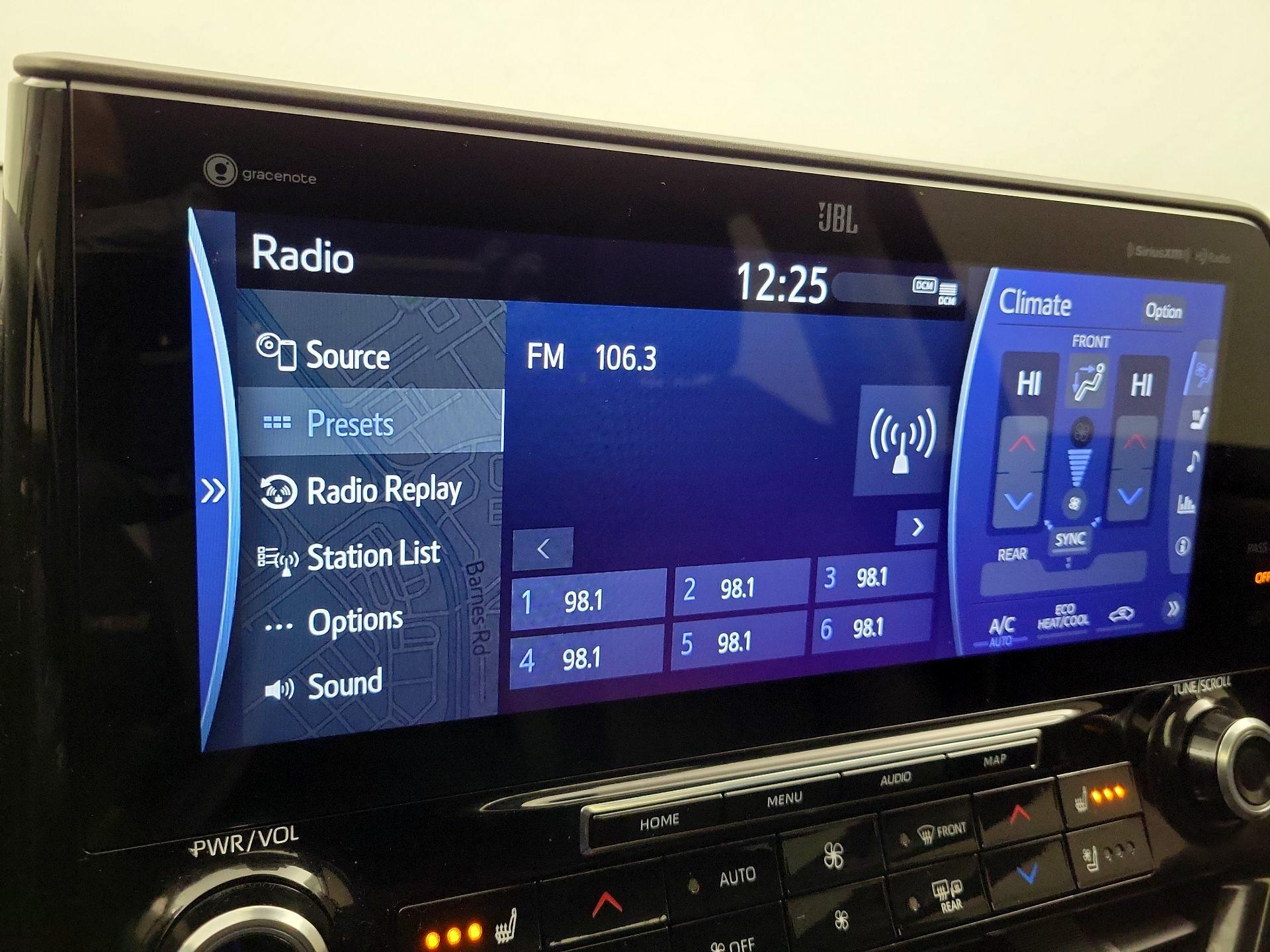 Thumbnail: 2021 Toyota Highlander - 16