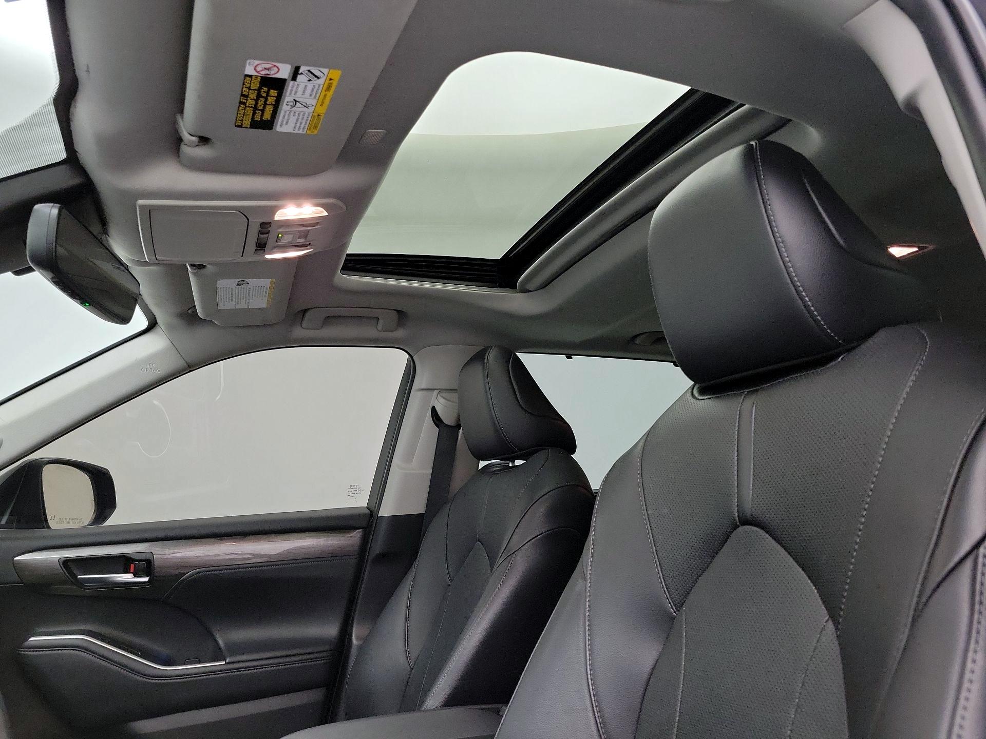 Thumbnail: 2021 Toyota Highlander - 20