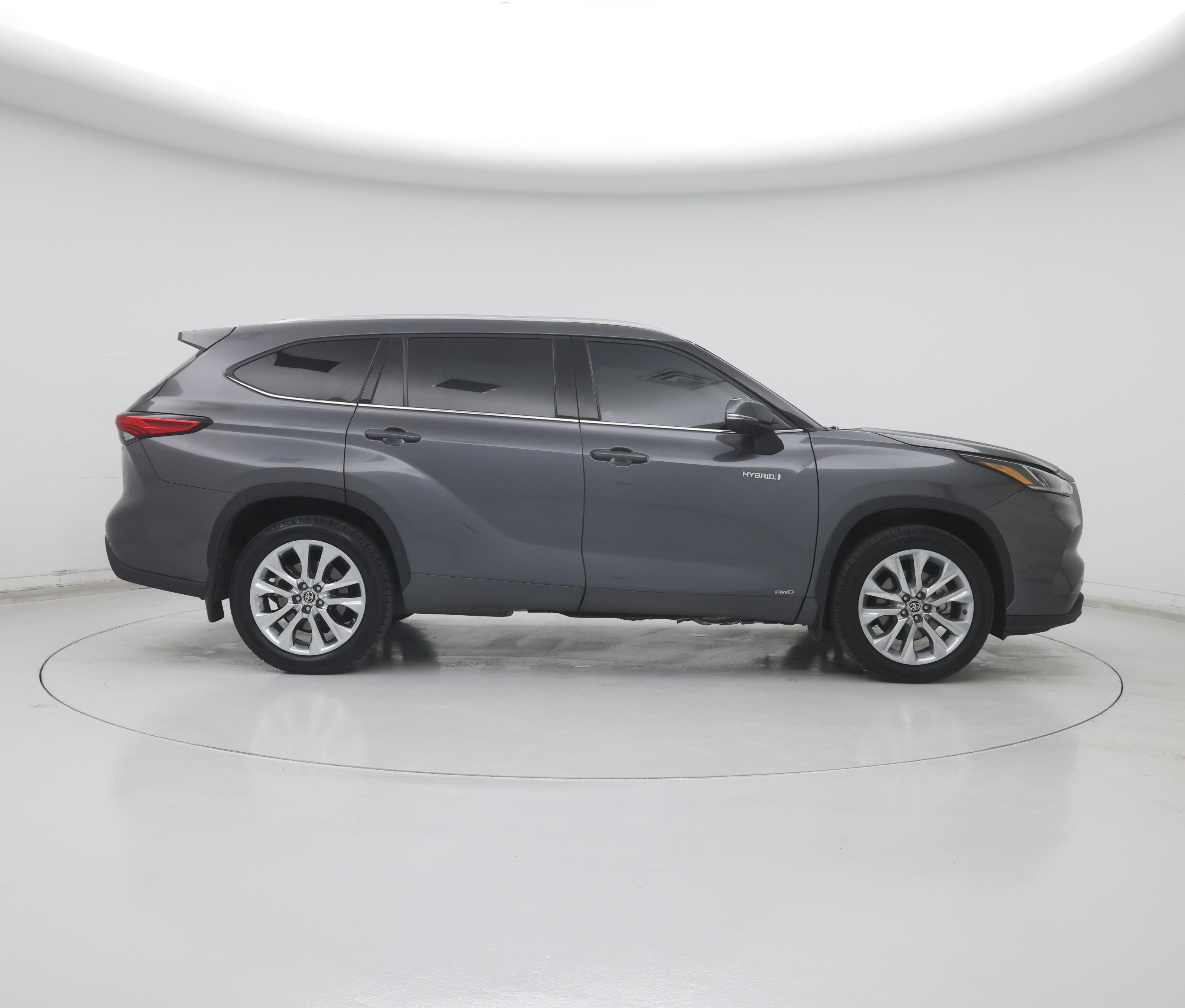 Thumbnail: 2021 Toyota Highlander - 7