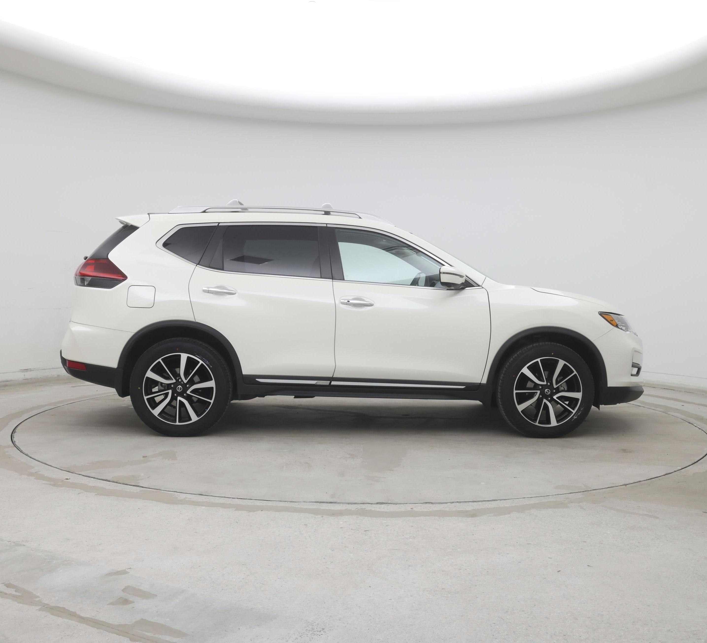 Thumbnail: 2018 Nissan Rogue - 7