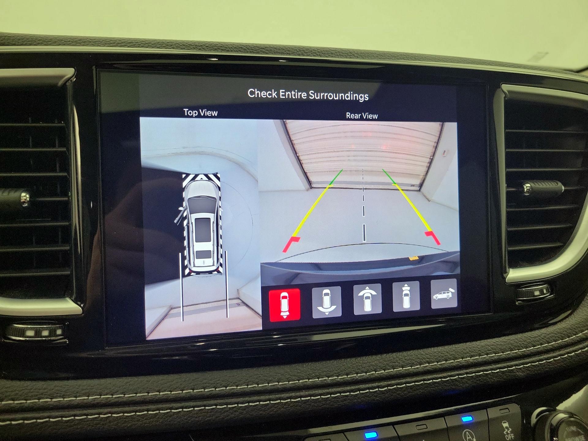 Thumbnail: 2022 Chrysler Pacifica - 15