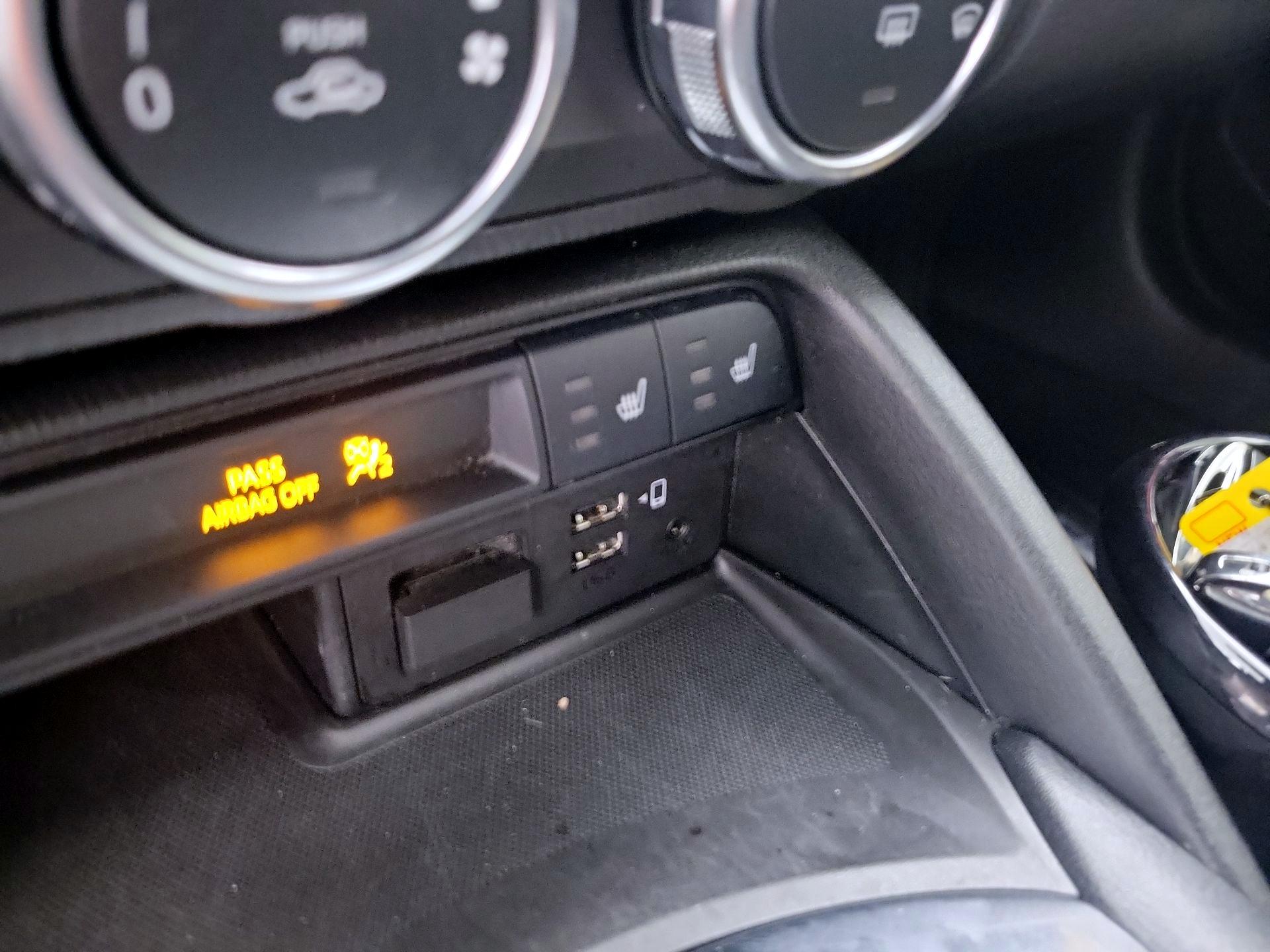 Thumbnail: 2023 Mazda MX-5 Miata - 18