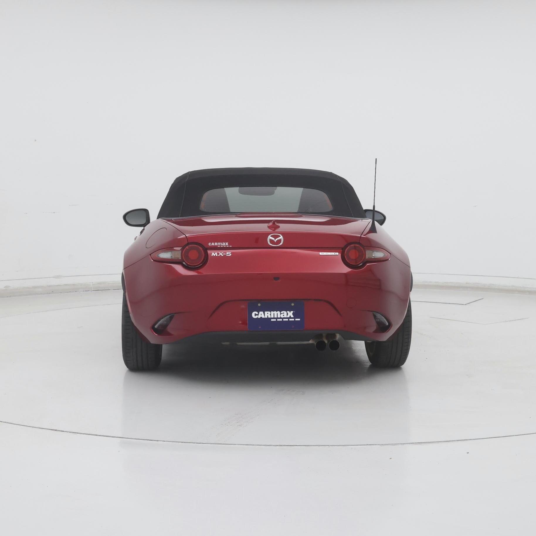 Thumbnail: 2023 Mazda MX-5 Miata - 6
