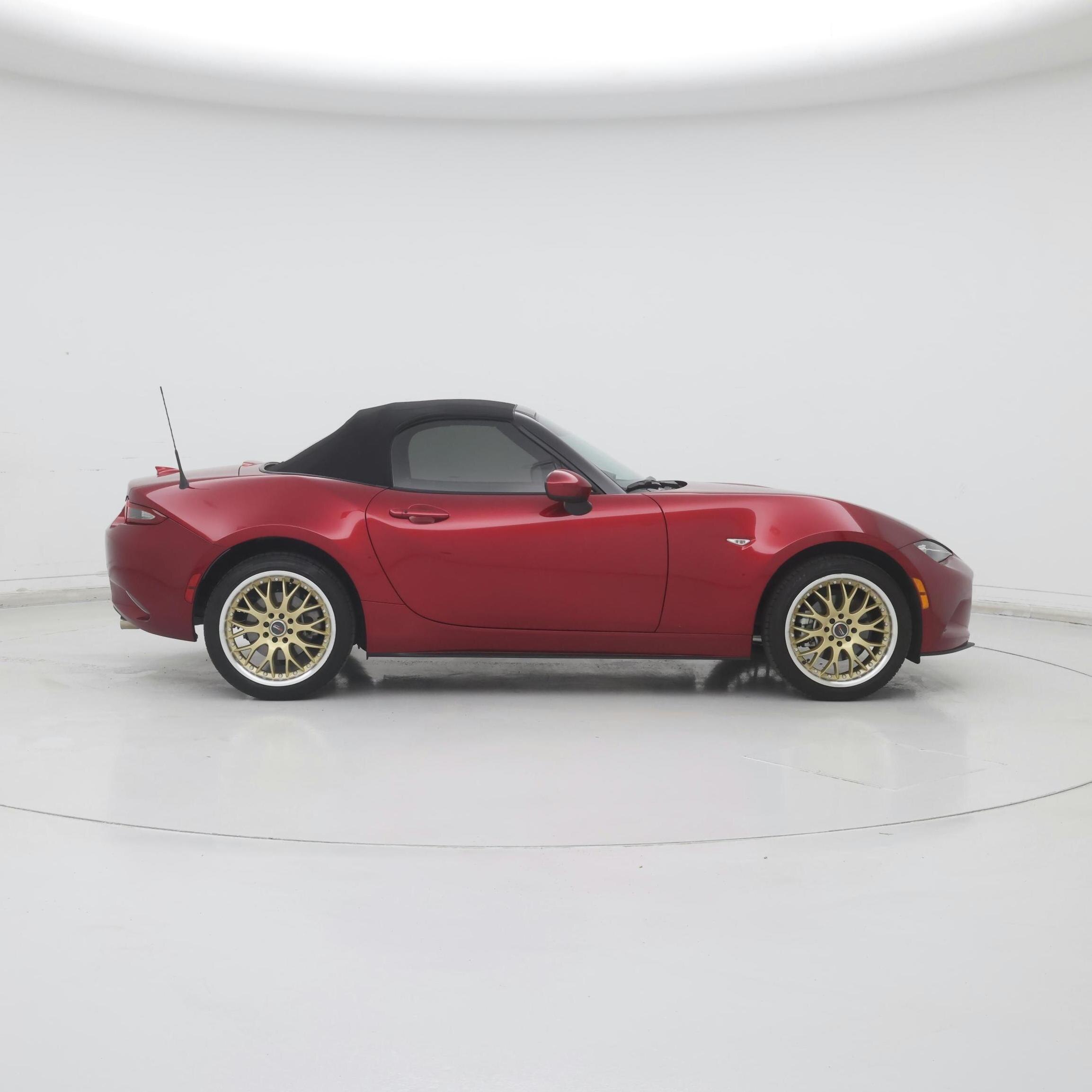 Thumbnail: 2023 Mazda MX-5 Miata - 7
