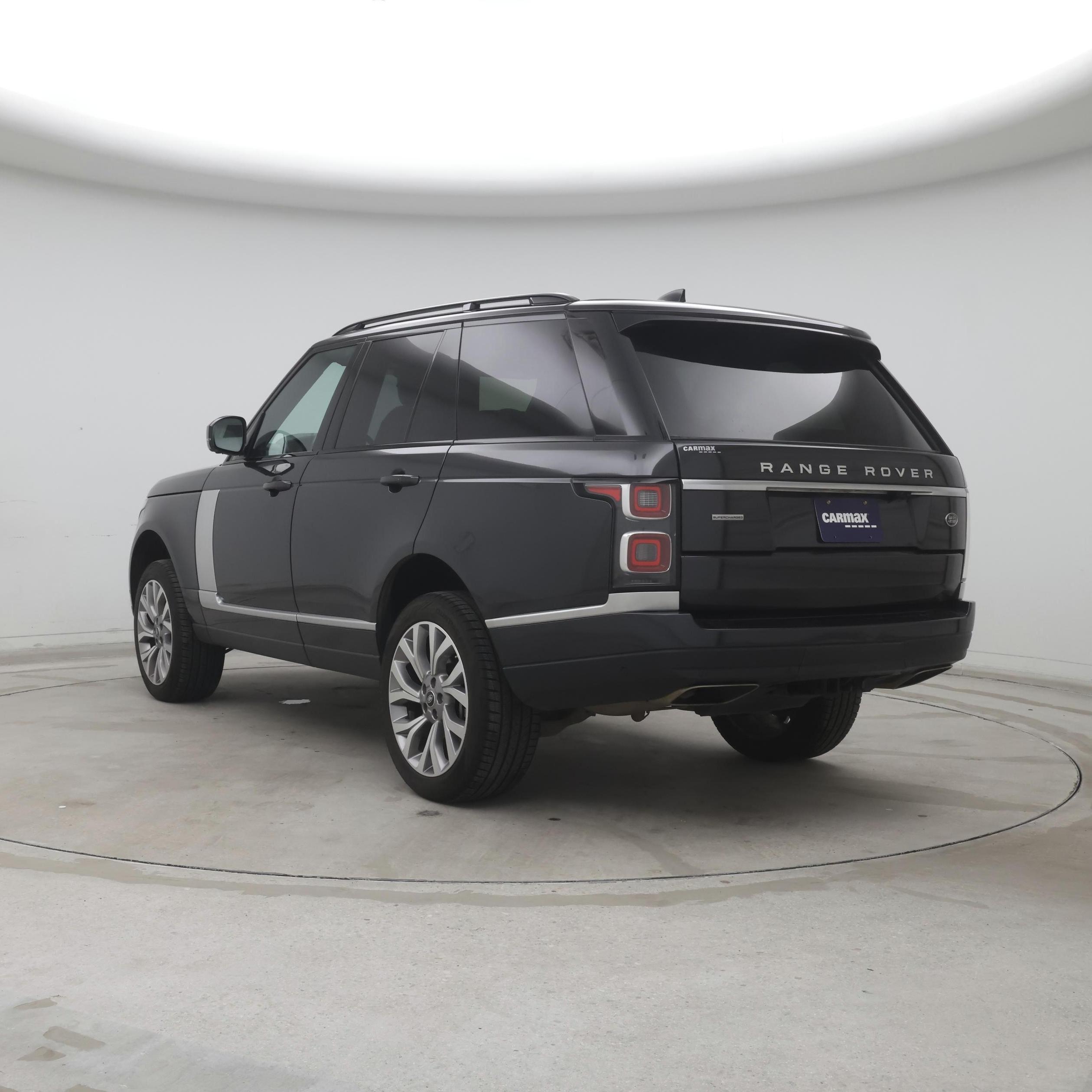 Thumbnail: 2019 Land Rover Range Rover - 2