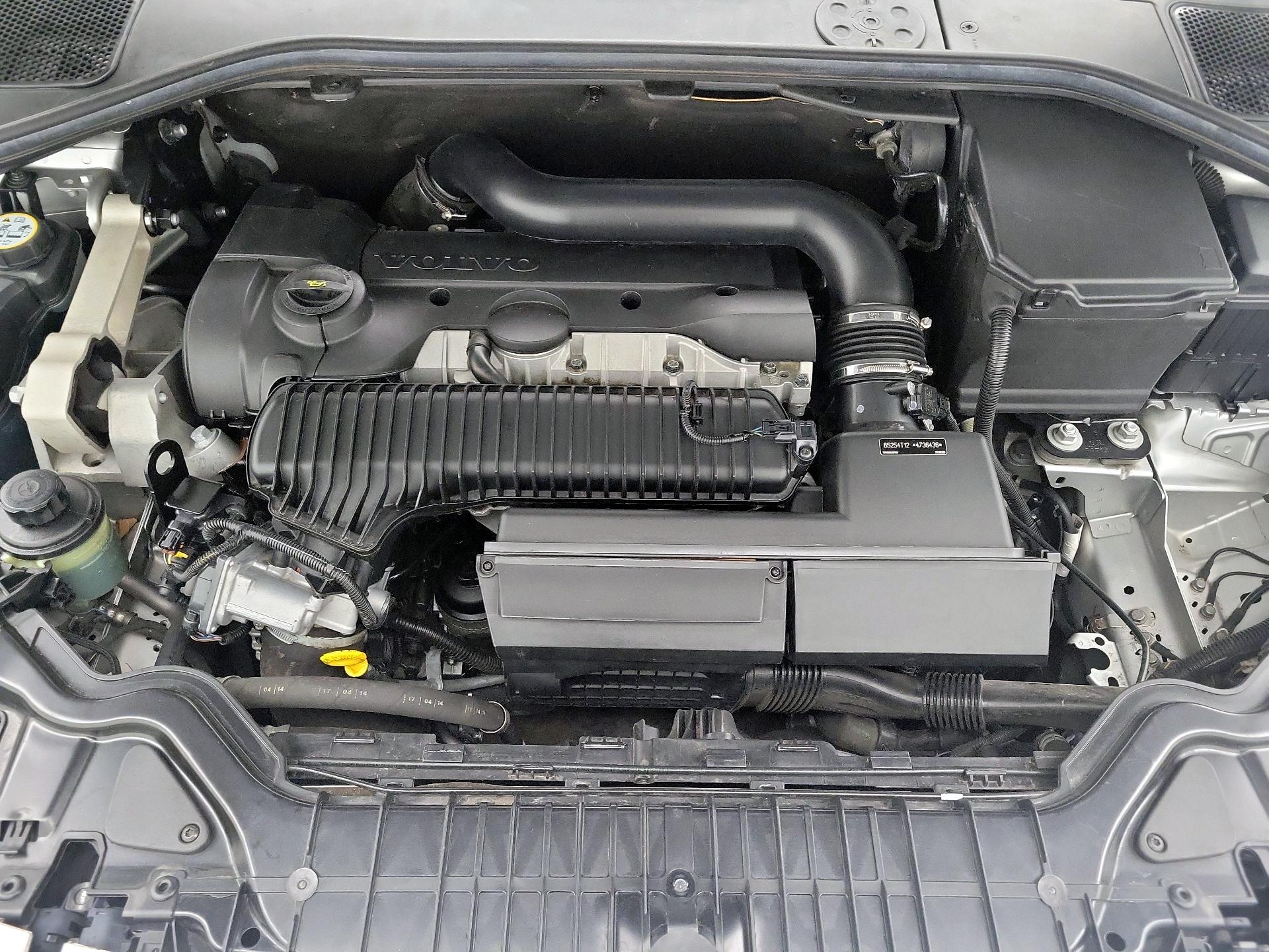 Thumbnail: 2015 Volvo S60 - 20