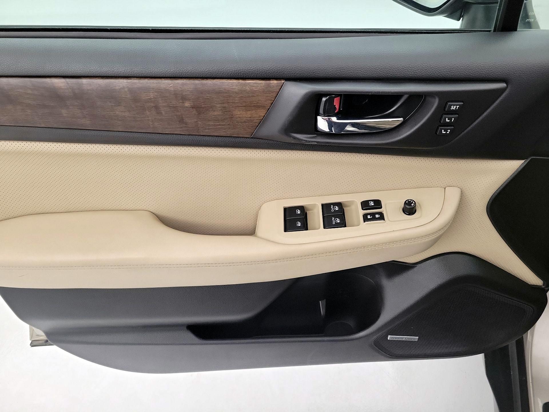 Thumbnail: 2016 Subaru Outback - 12