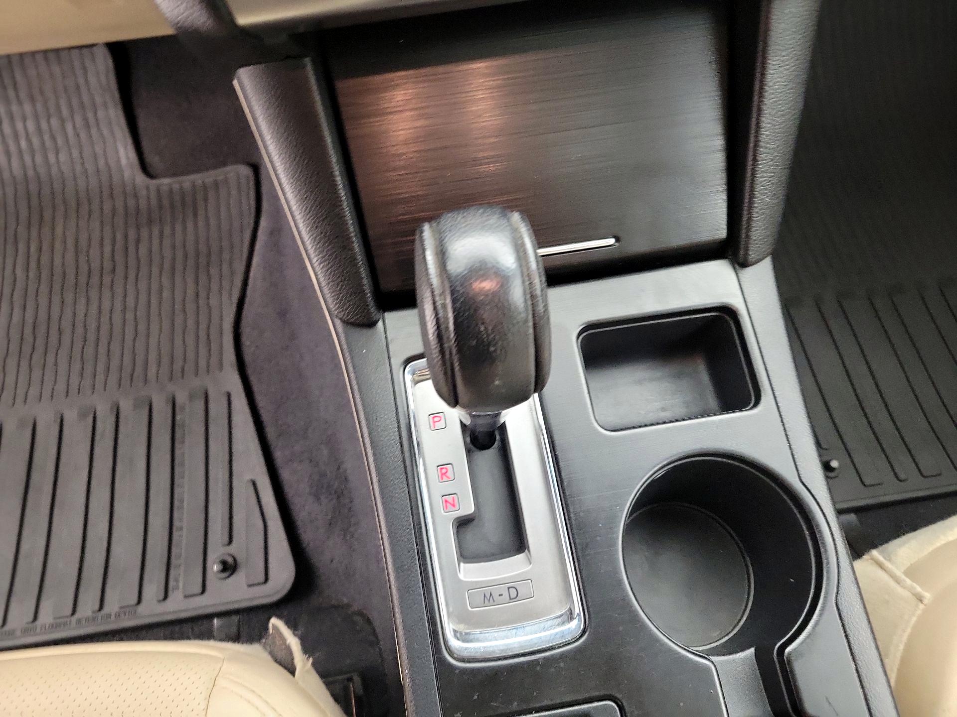 Thumbnail: 2016 Subaru Outback - 18