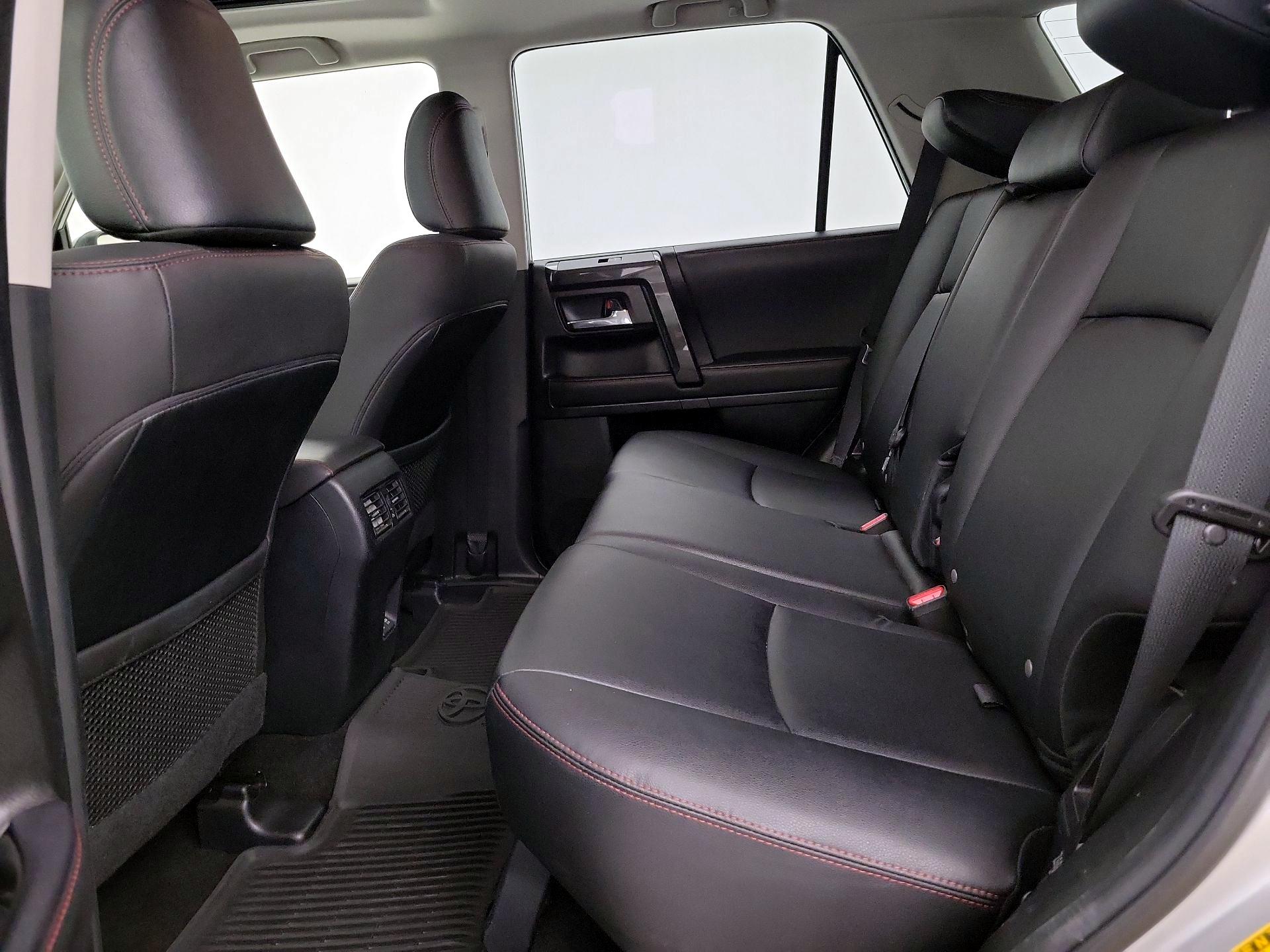 Thumbnail: 2021 Toyota 4Runner - 19